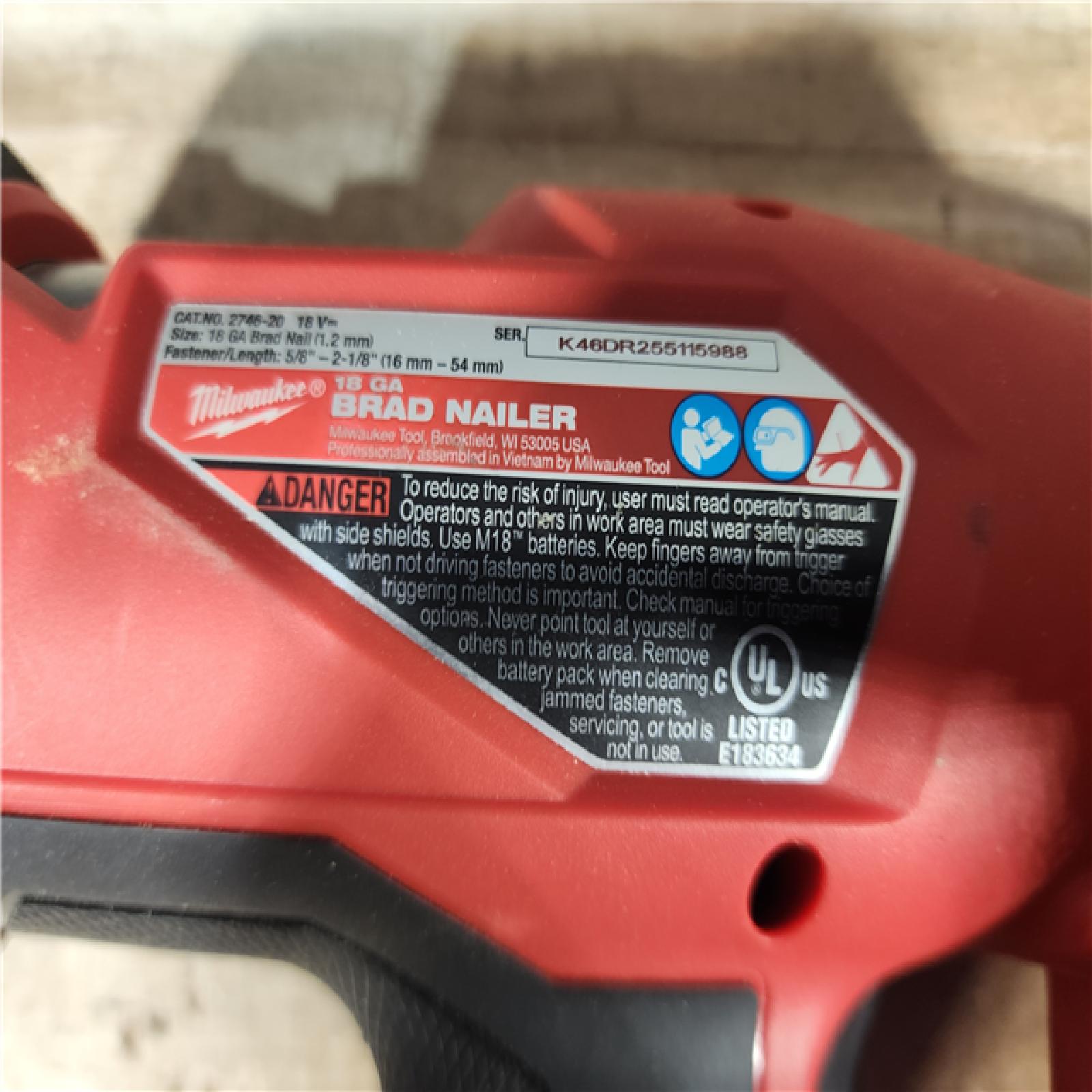 HOUSTON LOCATION - AS - IS Milwaukee FUEL 18-Volt Lithium-Ion Brushless Cordless Gen II 18-Gauge Brad Nailer (Tool-Only)