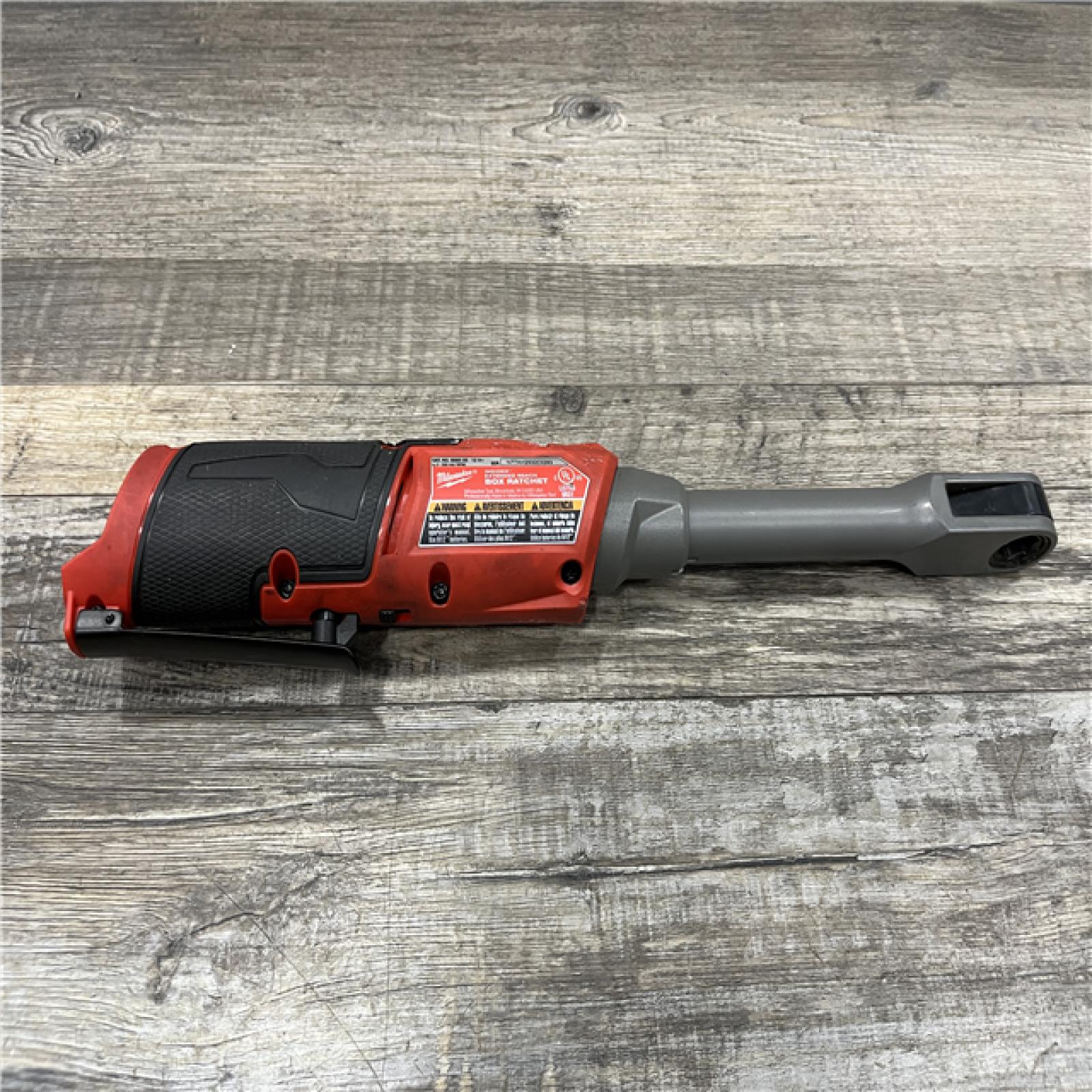 AS-IS Milwaukee FUEL INSIDER 12V Lithium-Ion Brushless Cordless 1/4 in. - 3/8 in. Extended Reach Box Ratchet (Tool-Only)