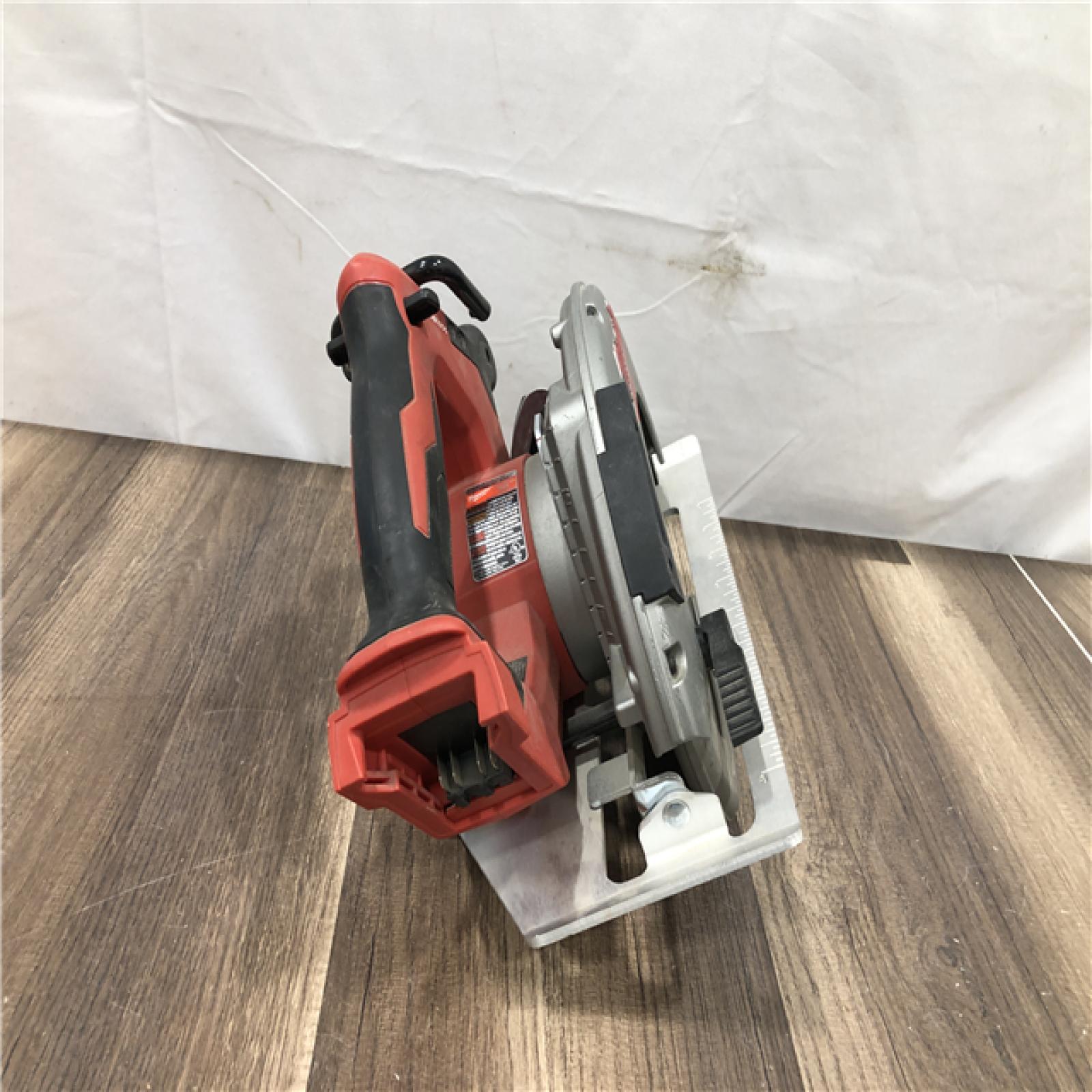 AS-IS Milwaukee 18V Lithium-Ion Brushless Cordless 7-1/4 in. Circular Saw (Tool-Only)