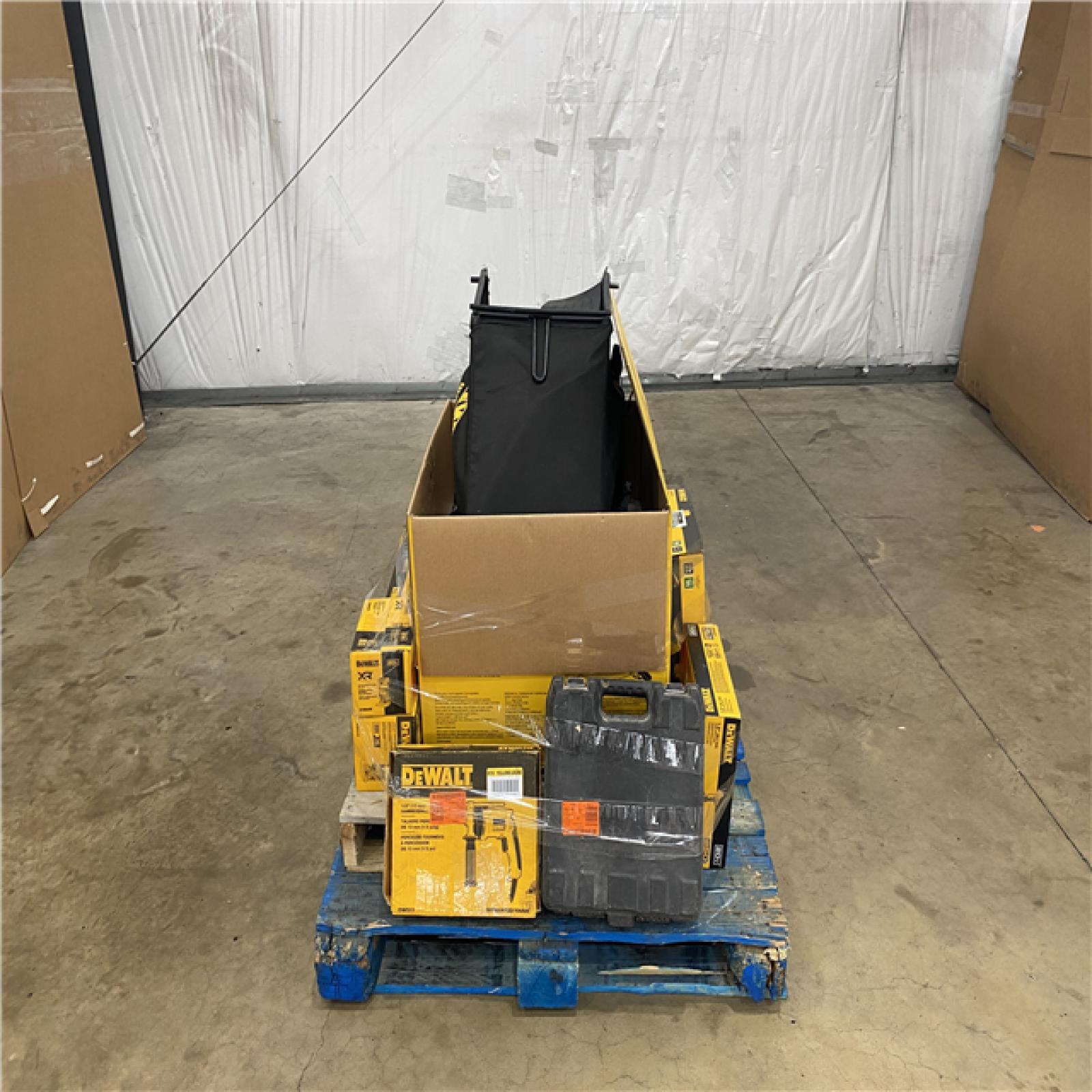 Houston Location AS IS - Tool Pallet