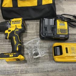 LIKE NEW -  DEWALT ATOMIC 20V Cordless 1/2 in. Compact Hammer Drill Kit