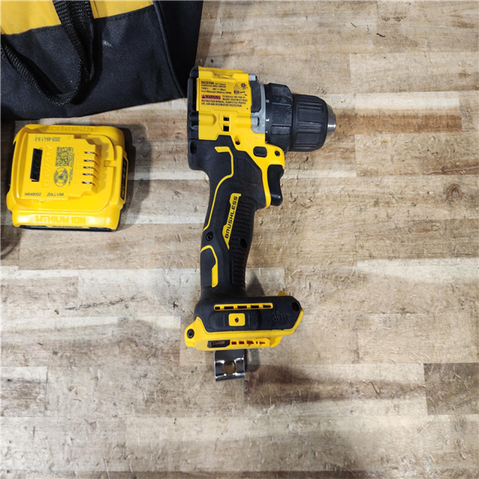 HOUSTON LOCATION - AS - IS DEWALT Atomic 20V Lithium-Ion Cordless Compact 1/2 in. Drill/Driver Kit