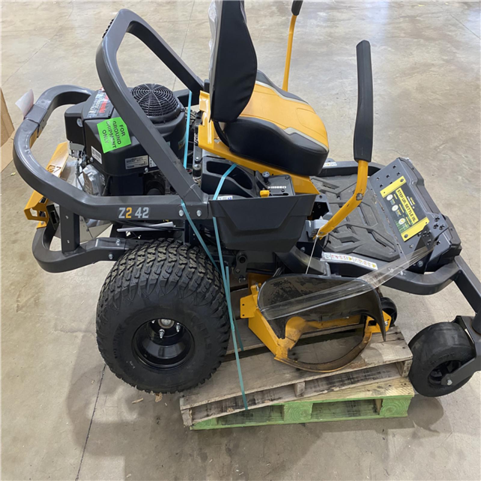 Houston Location - AS-IS Outdoor Power Equipment CUB CADET Z2 42