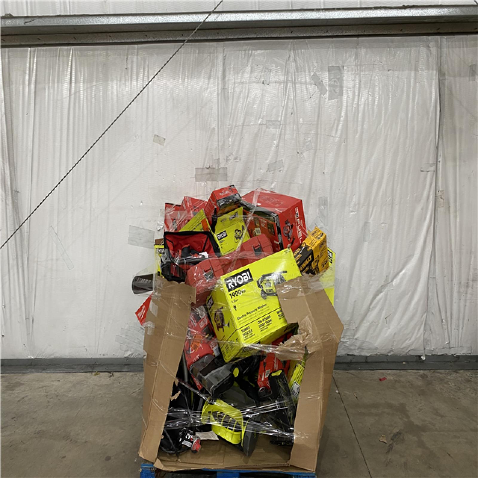 Houston Location AS IS - Tool Pallet