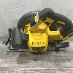 AS-IS DEWALT FLEXVOLT 60V MAX Cordless Brushless 7-1/4 in. Circular Saw with Brake (Tool Only)