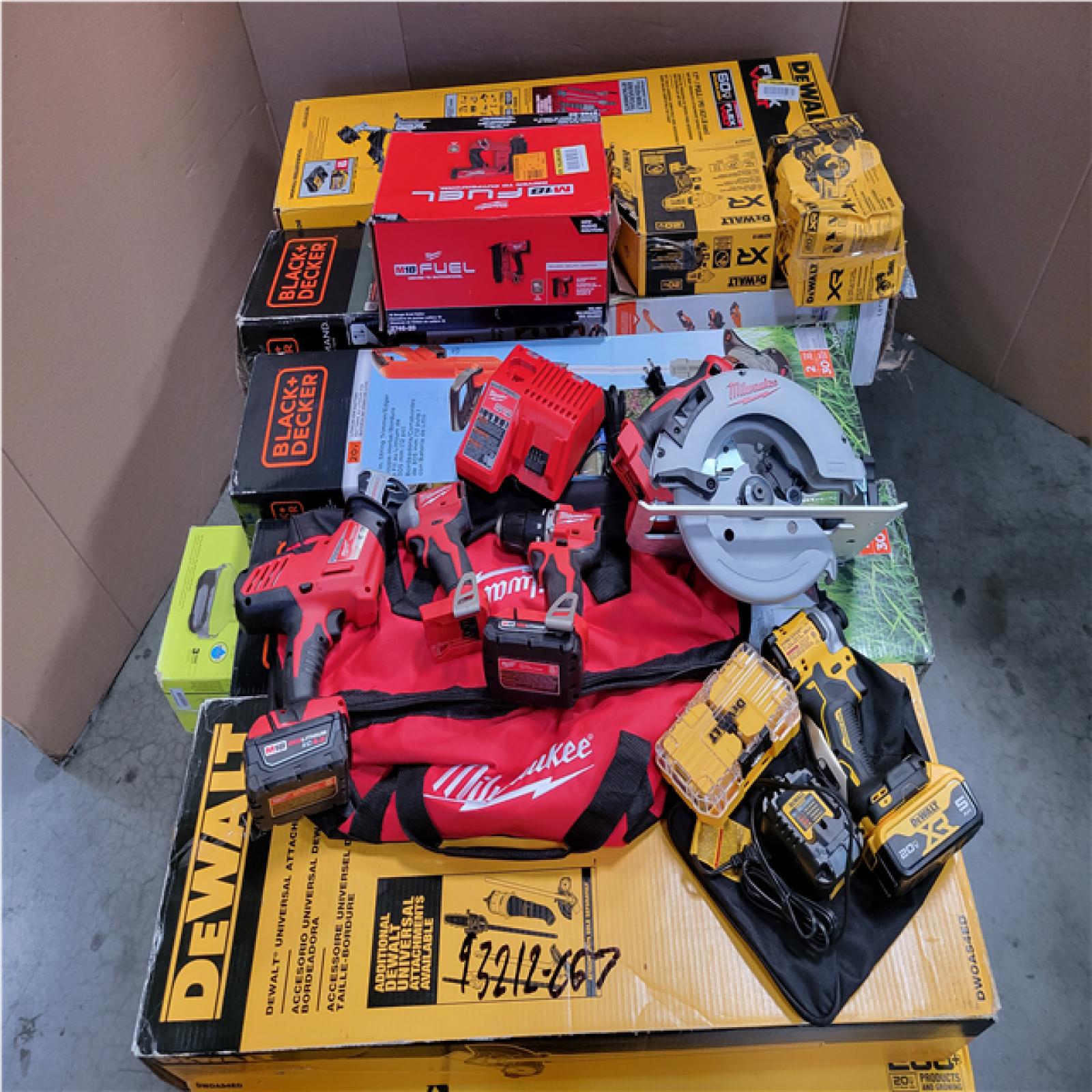 CALIFORNIA AS-IS TOOL PALLET
