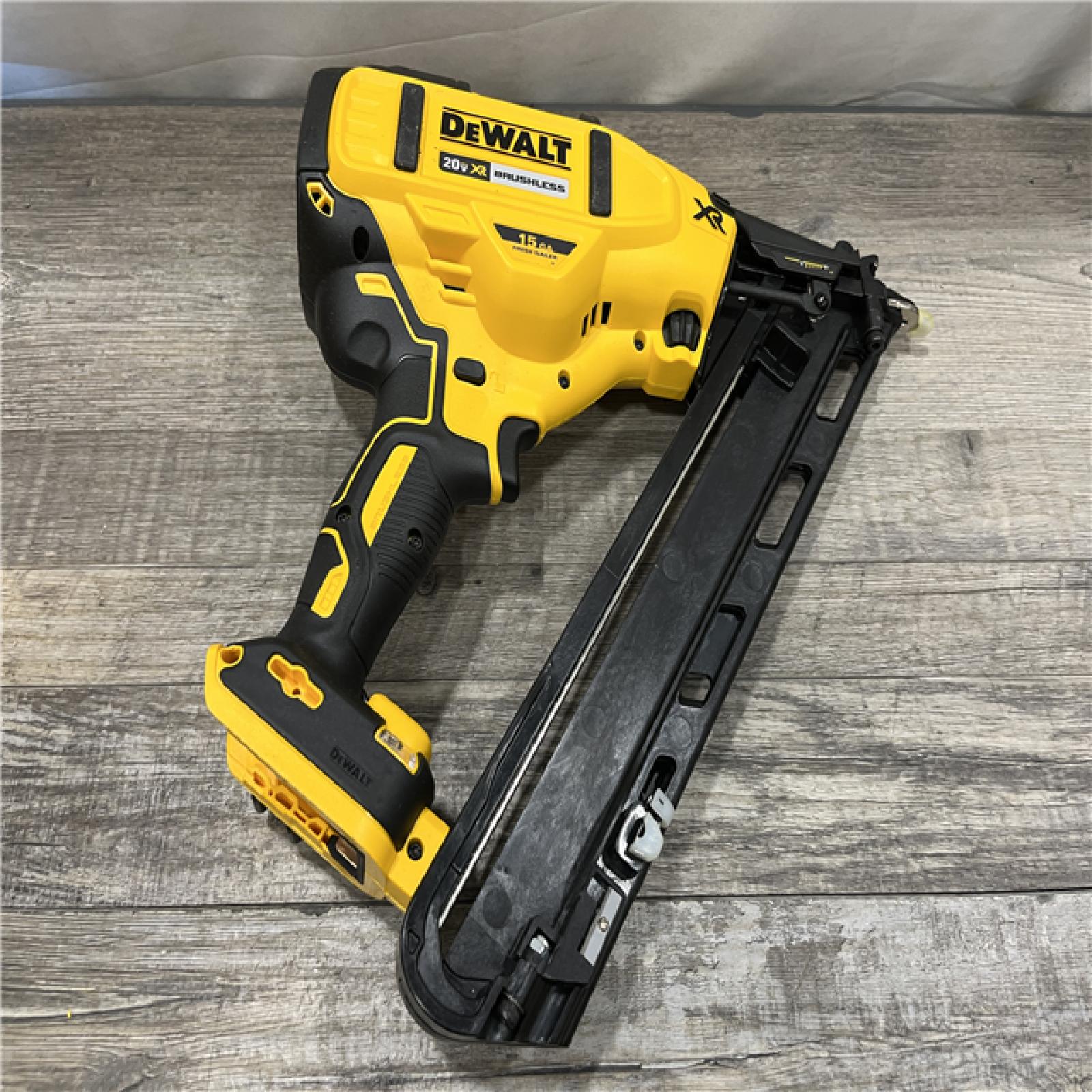 AS-IS DEWALT Cordless 20V MAX XR Angled Finish Nailer (Tool Only)