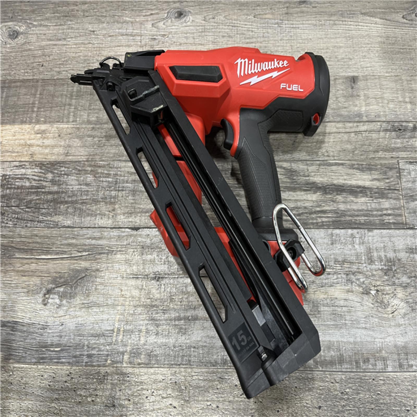 AS-IS Milwaukee FUEL 18-Volt Lithium-Ion Brushless Cordless Gen II 15-Gauge Angled Finish Nailer (Tool-Only)