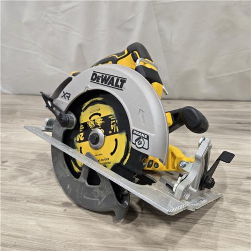 AS-IS DEWALT 20-Volt MAX 7-1/4 in. Cordless Circular Saw (Tool Only)