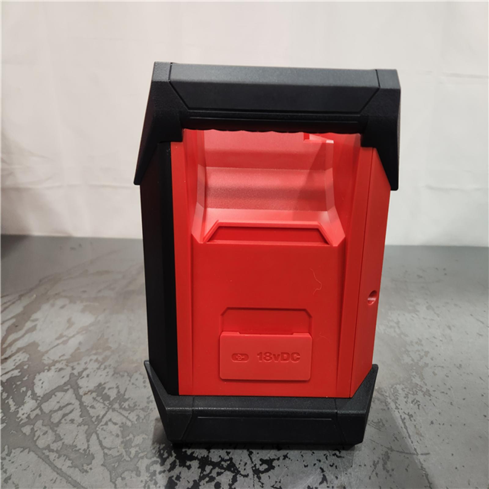 AS-IS- Milwaukee M18 18V Bluetooth Jobsite Radio