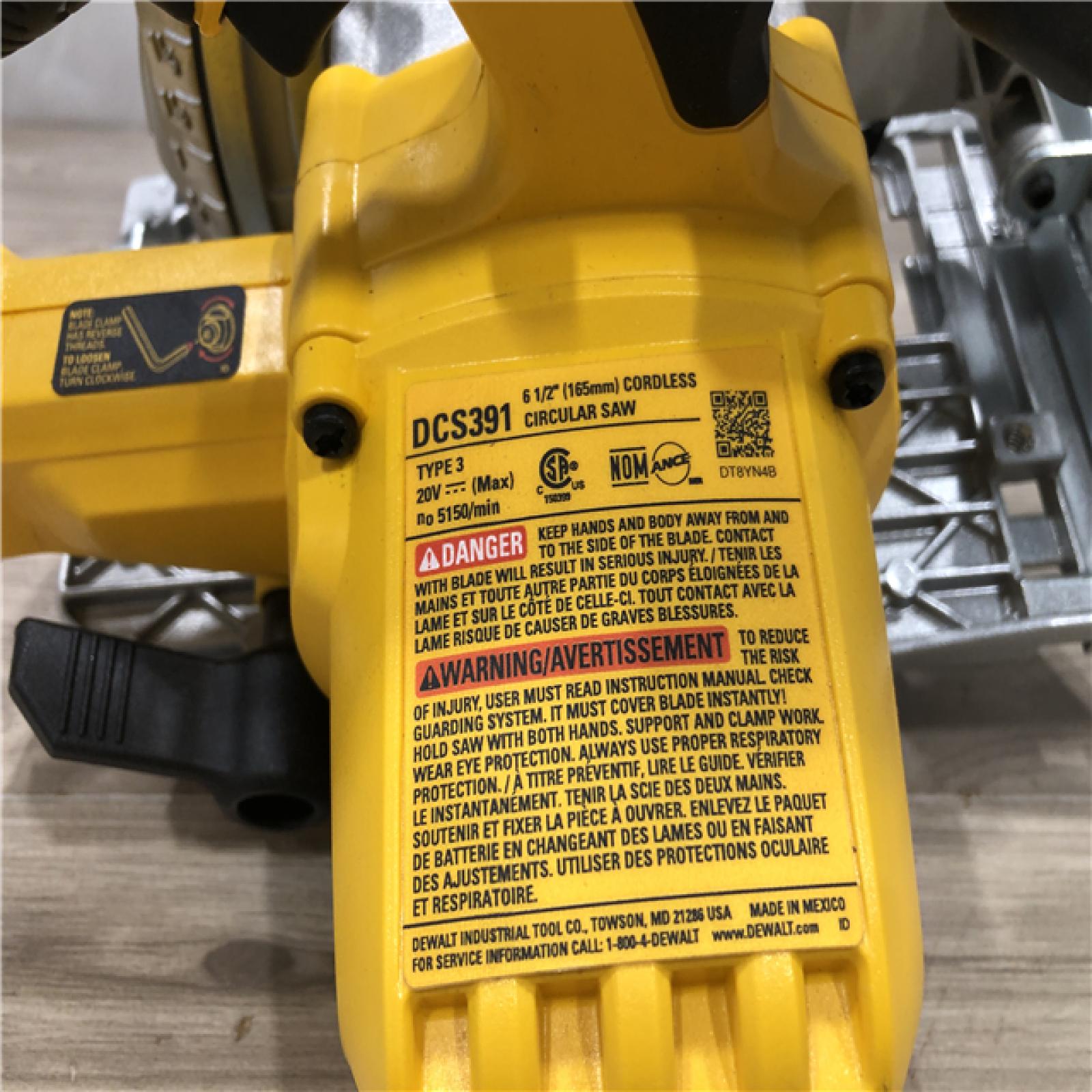 AS-IS DEWALT 6-1/2'' 165MM CIRCULAR SAW (Tool-Only)