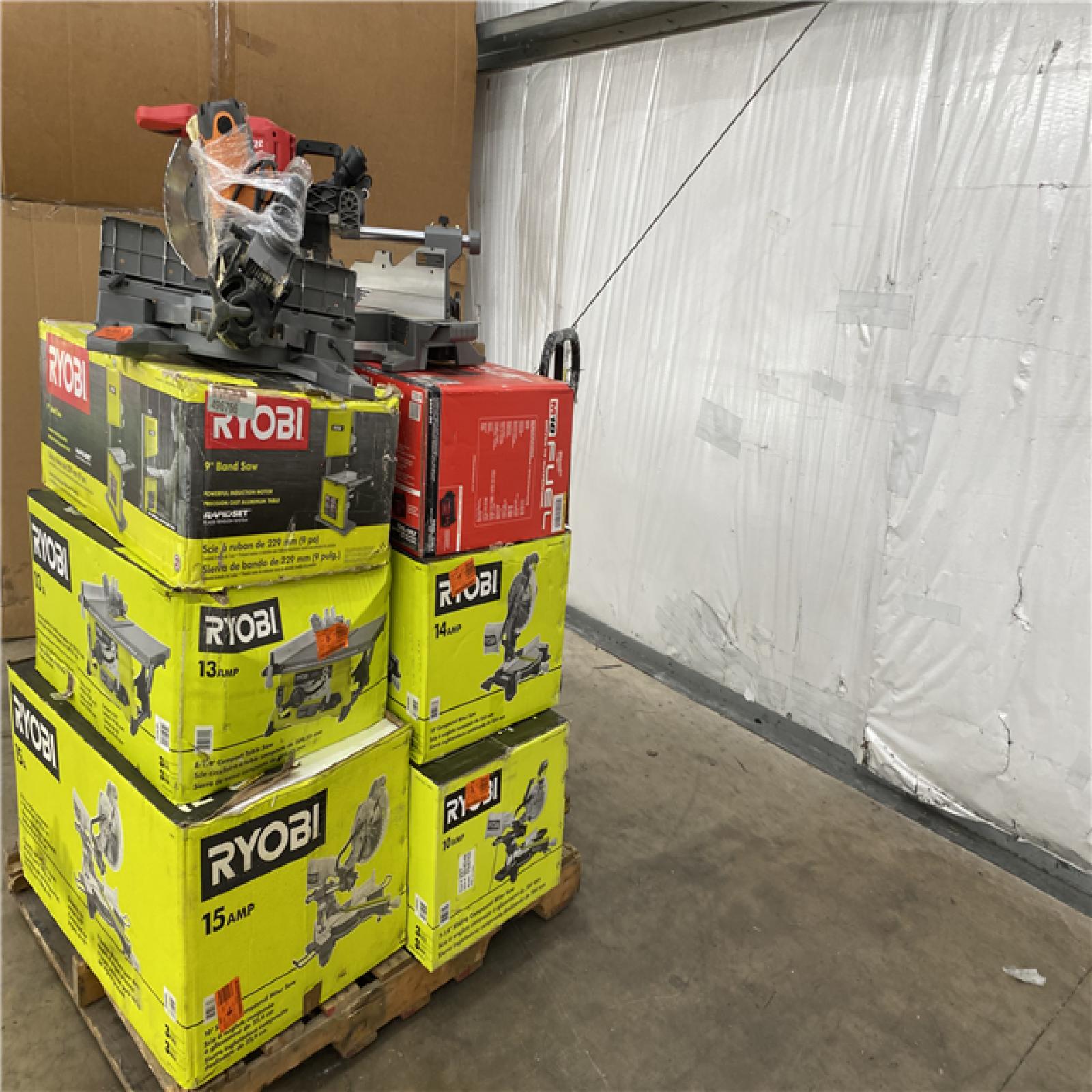 Houston Location AS IS - Tool Pallet