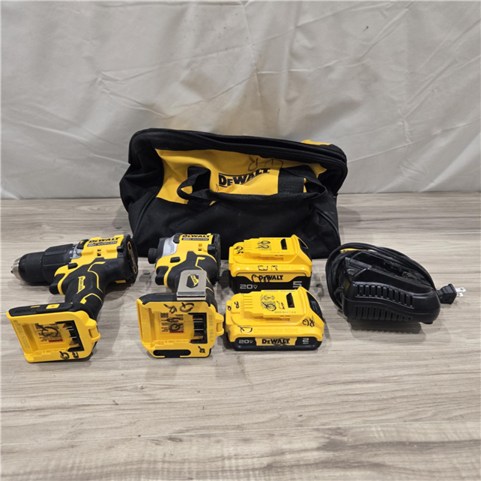 AS-IS DeWalt 20V MAX Atomic Cordless 2 Tool Compact Hammer Drill and Impact Driver Kit