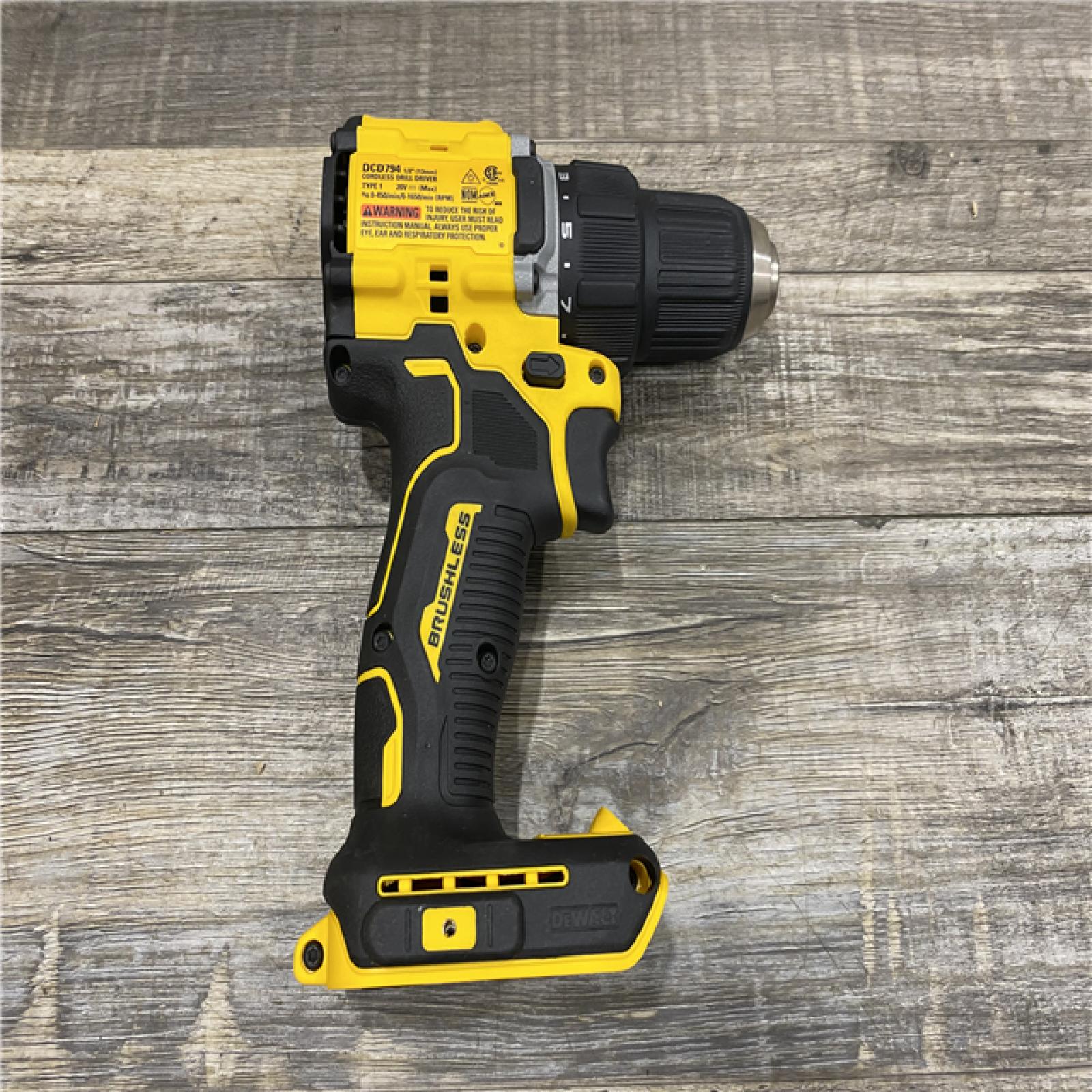 AS-IS DEWALT Atomic 20V Lithium-Ion Cordless Compact 1/2 in. Drill/Driver Kit