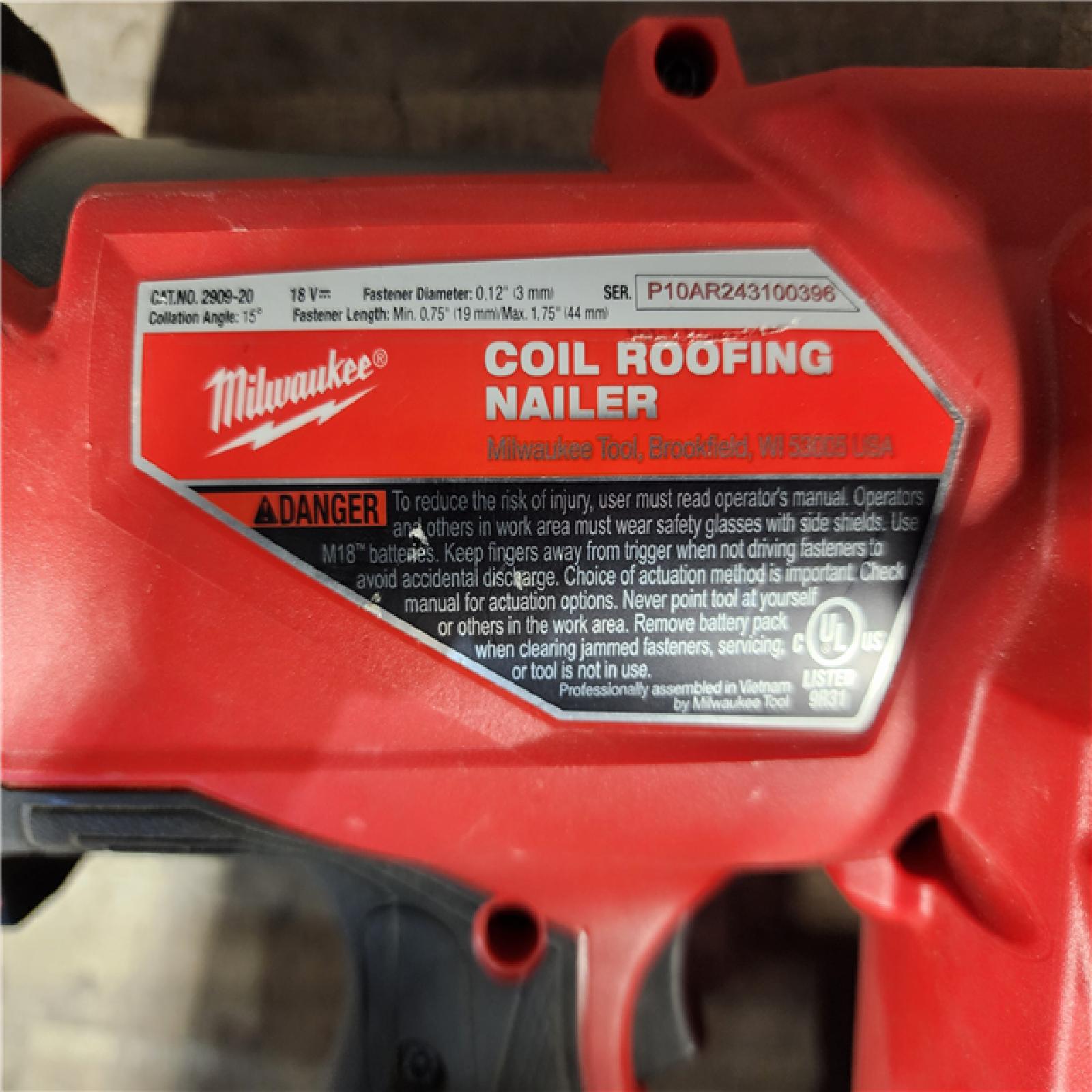 HOUSTON LOCATION - AS-IS Milwaukee M18 FUEL 18-Volt Lithium-Ion Brushless Cordless Coil Roofing Nailer (Tool Only)