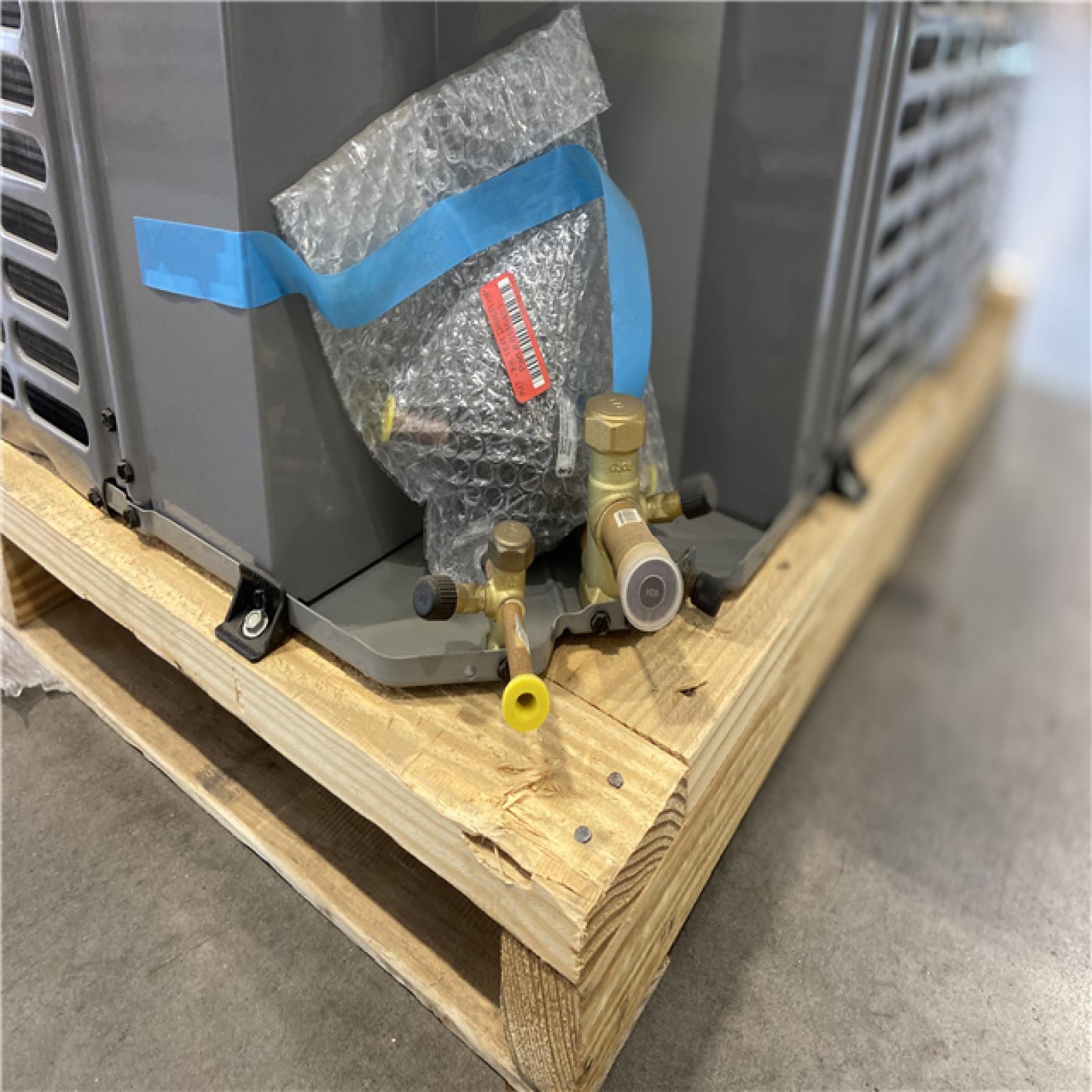 DALLAS LOCATION - Johnson Controls 4 Ton 15.2seer/7.8 Hspf 2-Stage Heat Pump