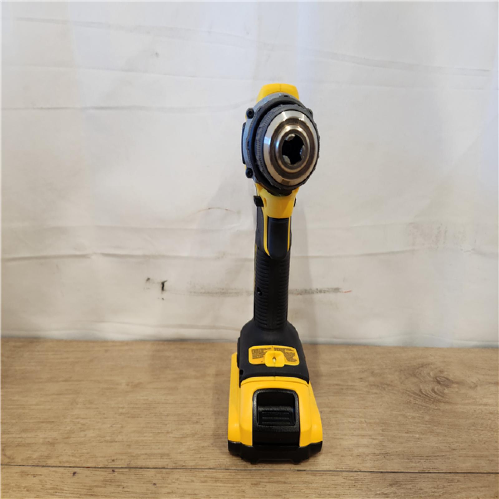 AS-IS- DeWalt ATOMIC COMPACT SERIESâ„¢ 20V MAX* Brushless Cordless 1/2 in. Drill/Driver