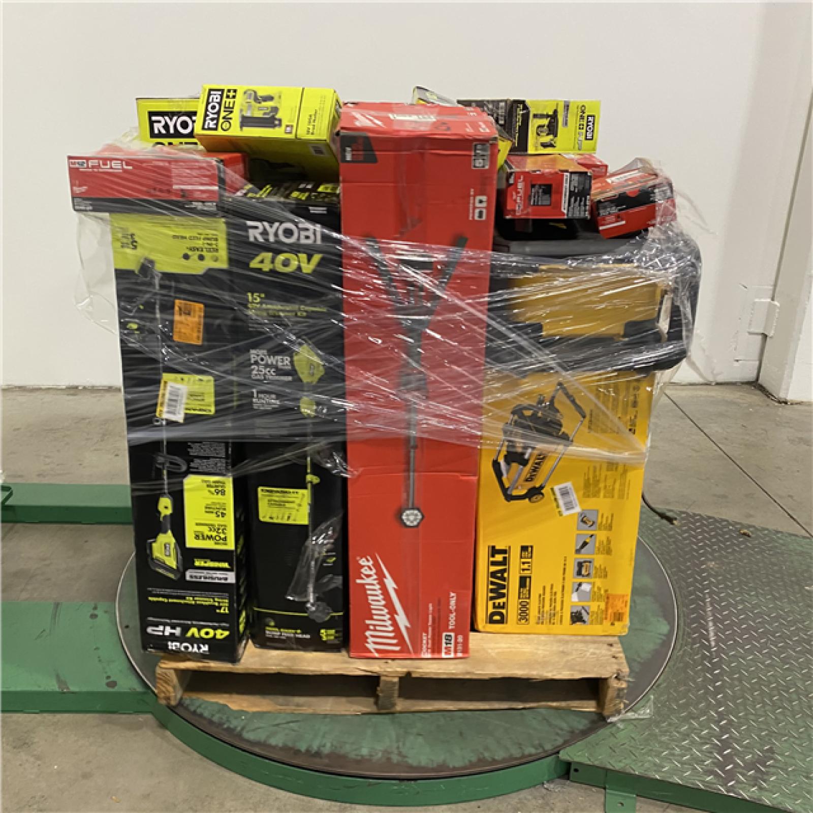 Dallas Location - As-Is Tool Pallet