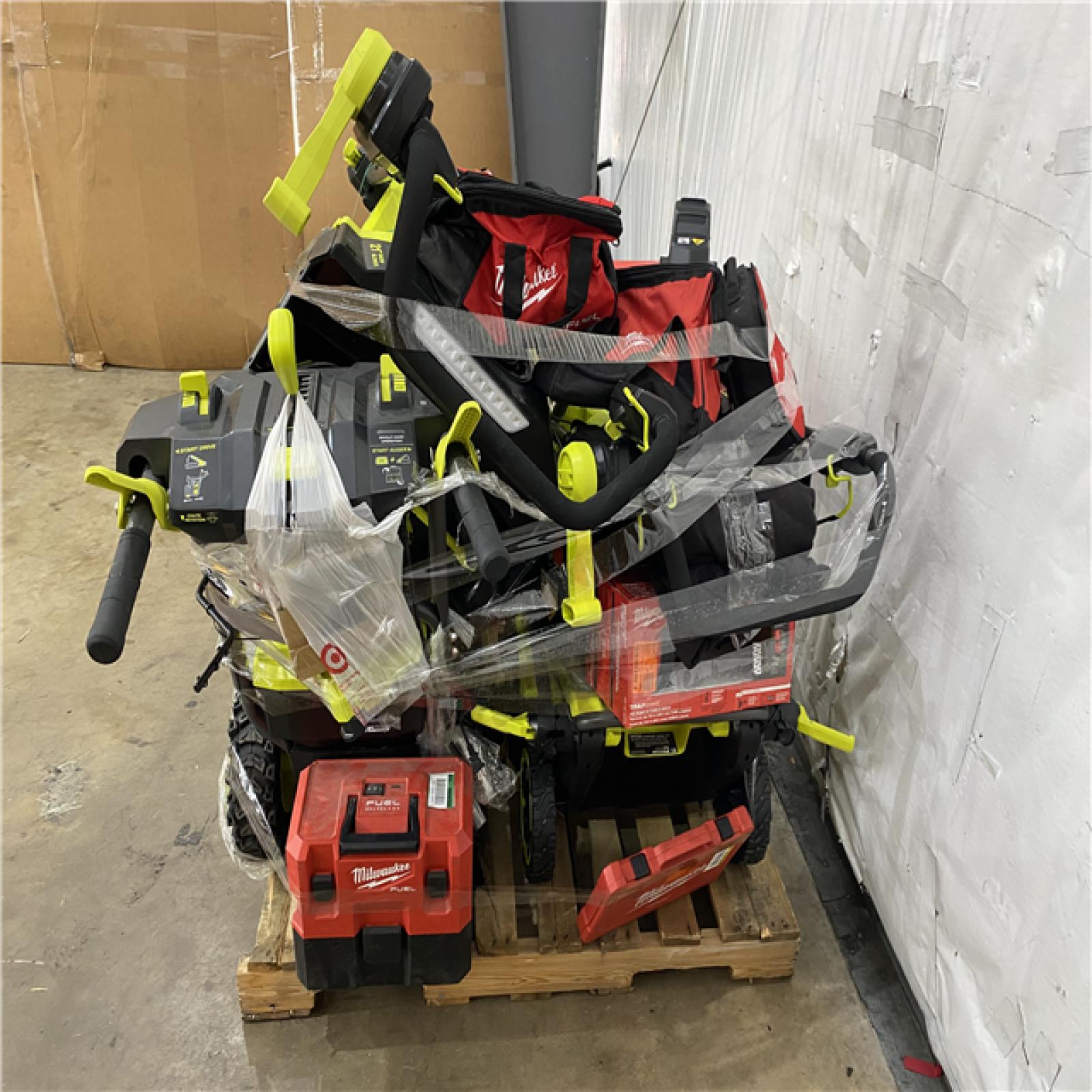 Houston Location AS IS - Tool Pallet