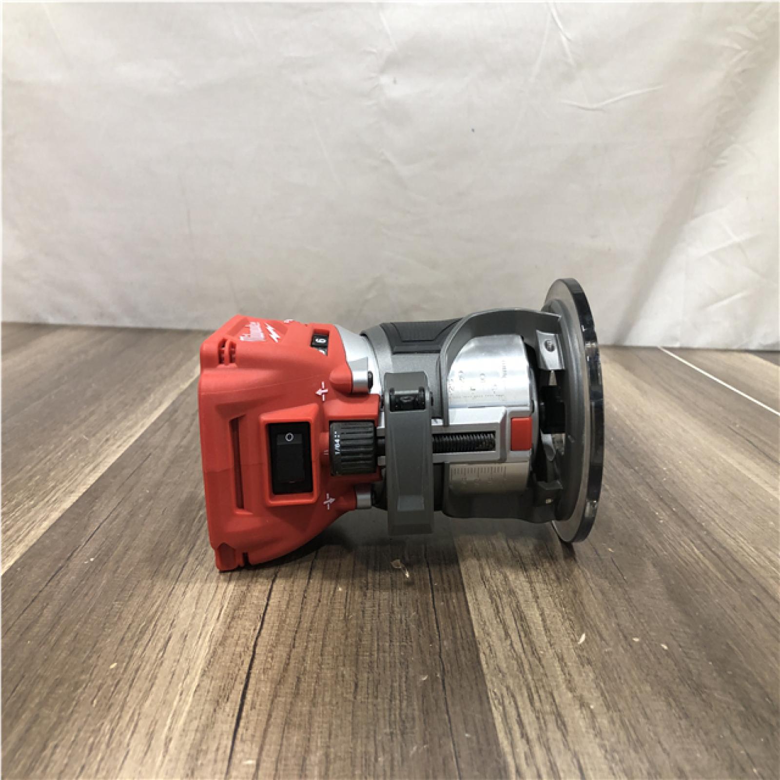 AS-IS Milwaukee FUEL 18V Lithium-Ion Brushless Cordless Compact Router (Tool-Only)