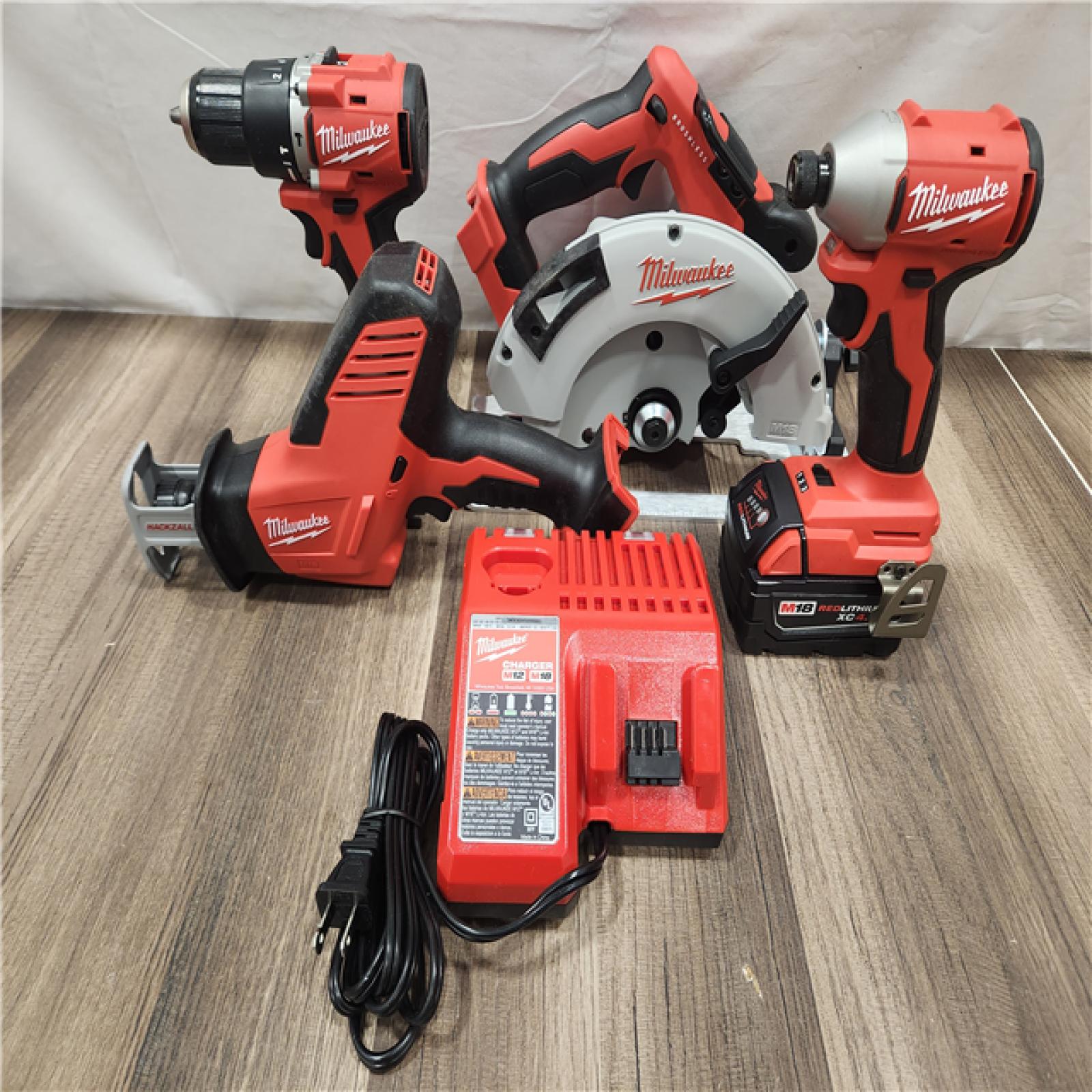AS-IS- Milwaukee M18 4-Tool Combo Kit