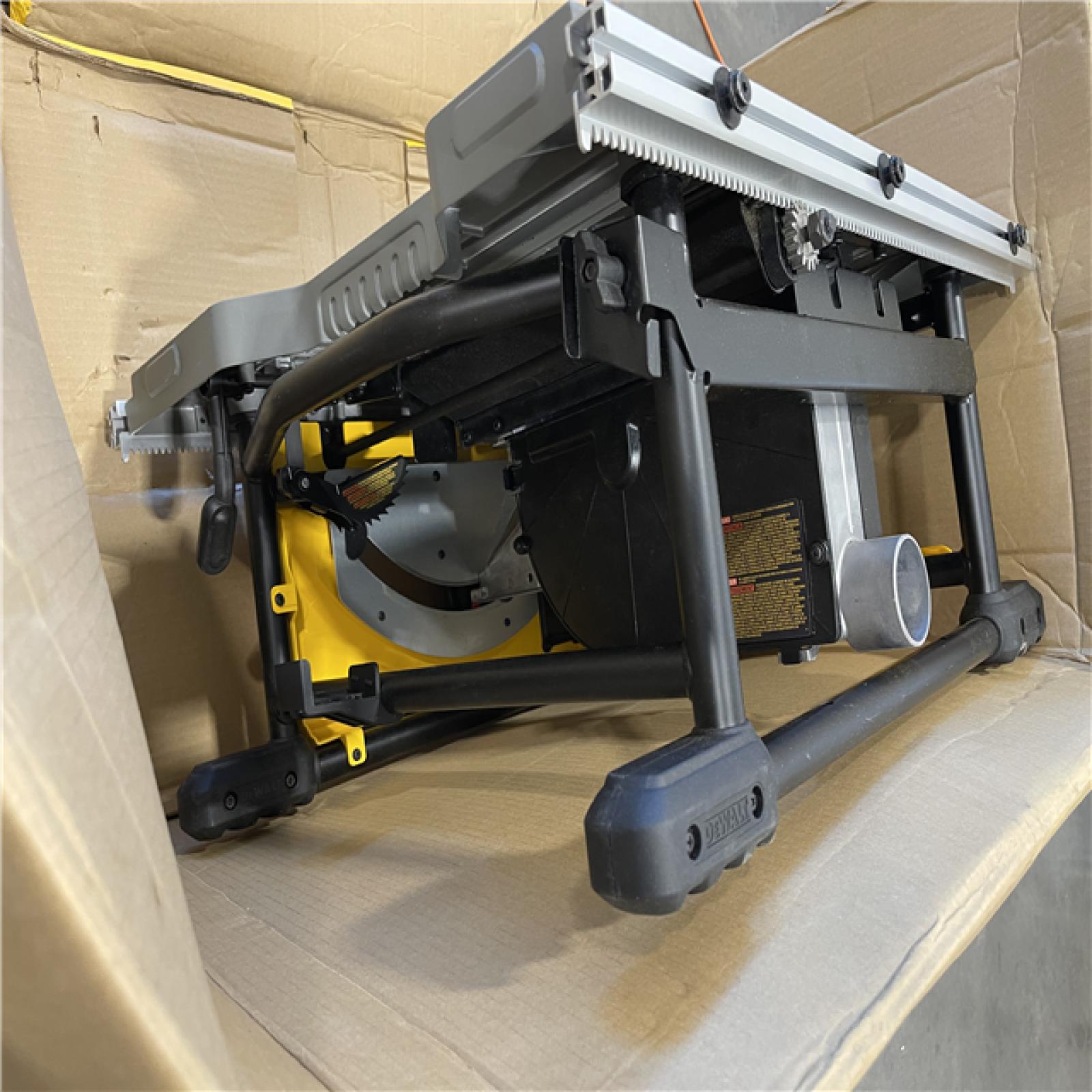 AS-IS - DEWALT 15 Amp Corded 10 in. Job Site Table Saw