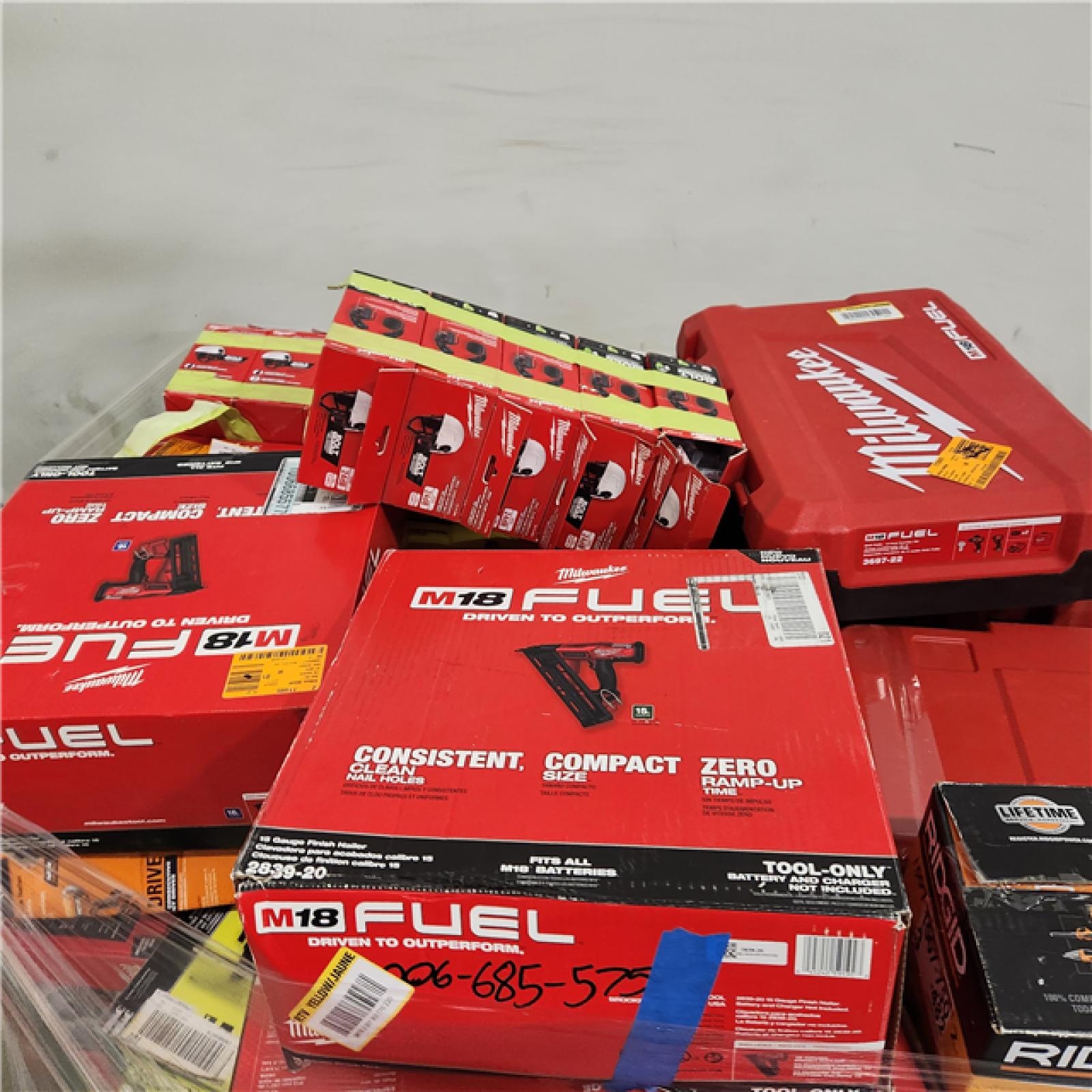Dallas Location - As-Is Tool Pallet