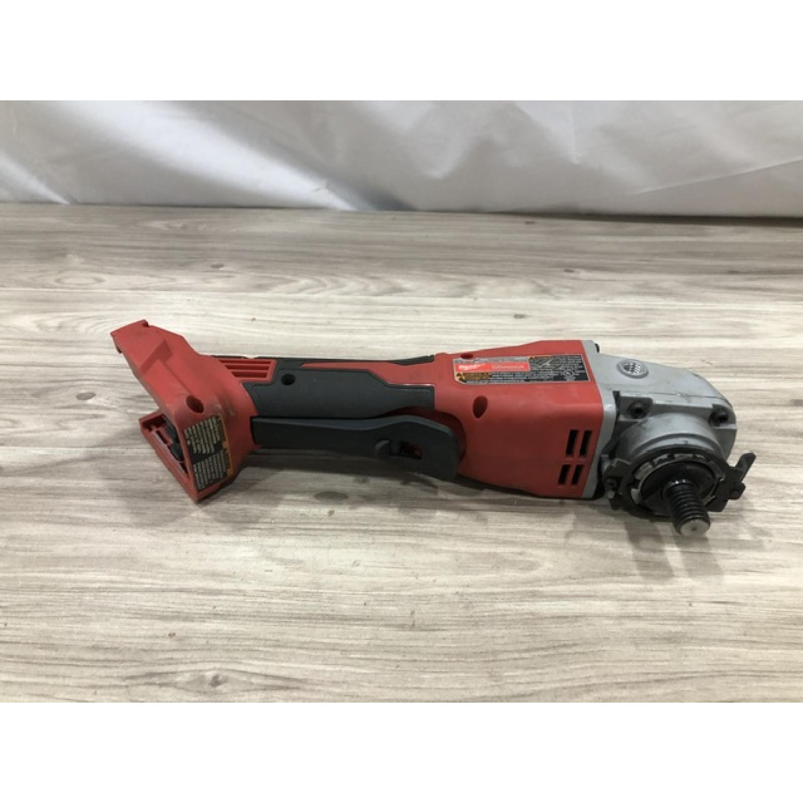 AS-IS Milwaukee 2686-20 18V Cordless 4.5 /5  Grinder (Tool Only)