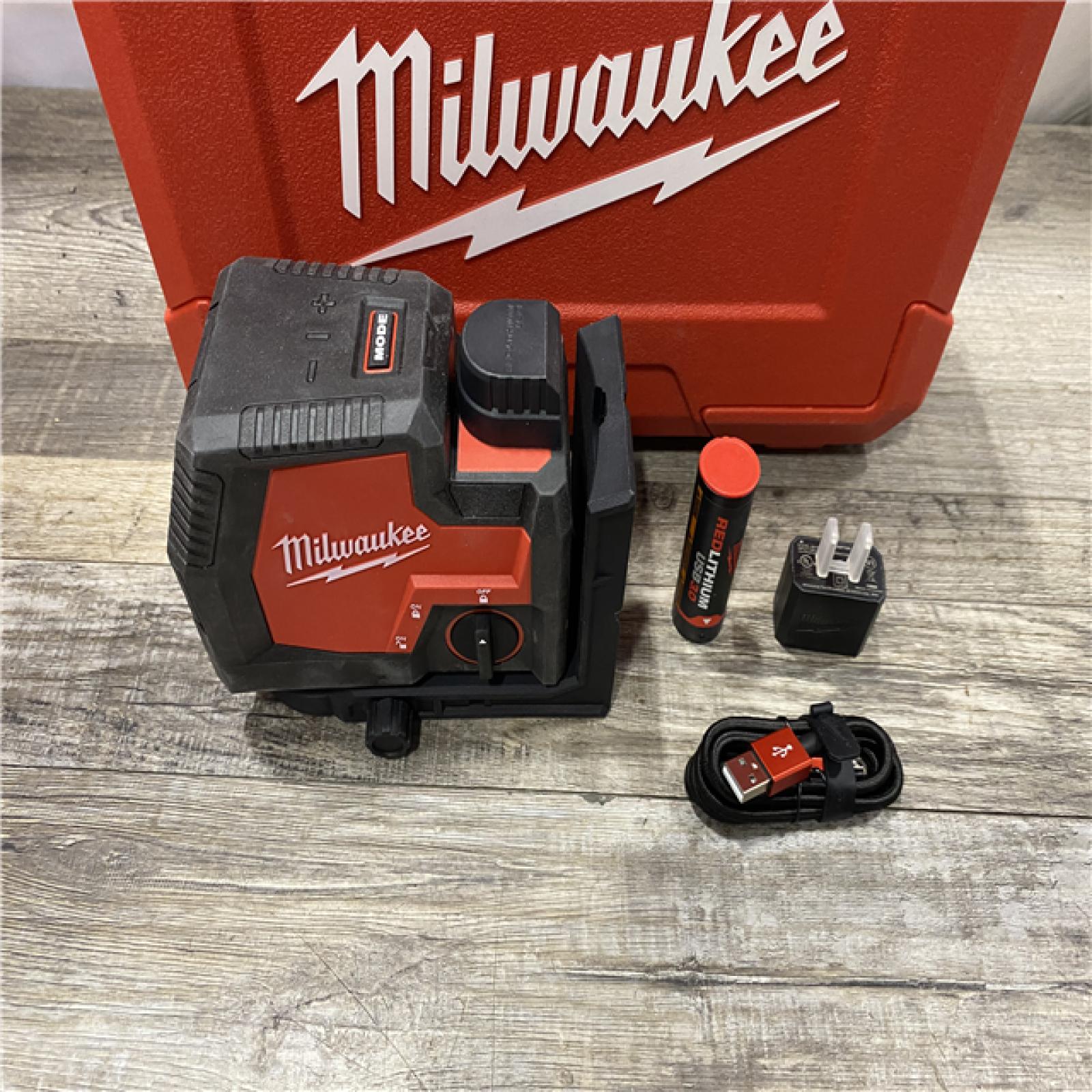 AS-IS Milwaukee 100 ft. REDLITHIUM Lithium-Ion USB Green Rechargeable Cross Line Laser Level Kit