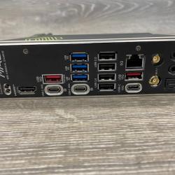 AS-IS MSI - MAG X870 TOMAHAWK WIFI (Socket AM5) AMD X870 ATX DDR5 Wi-Fi 7 Motherboard - Black