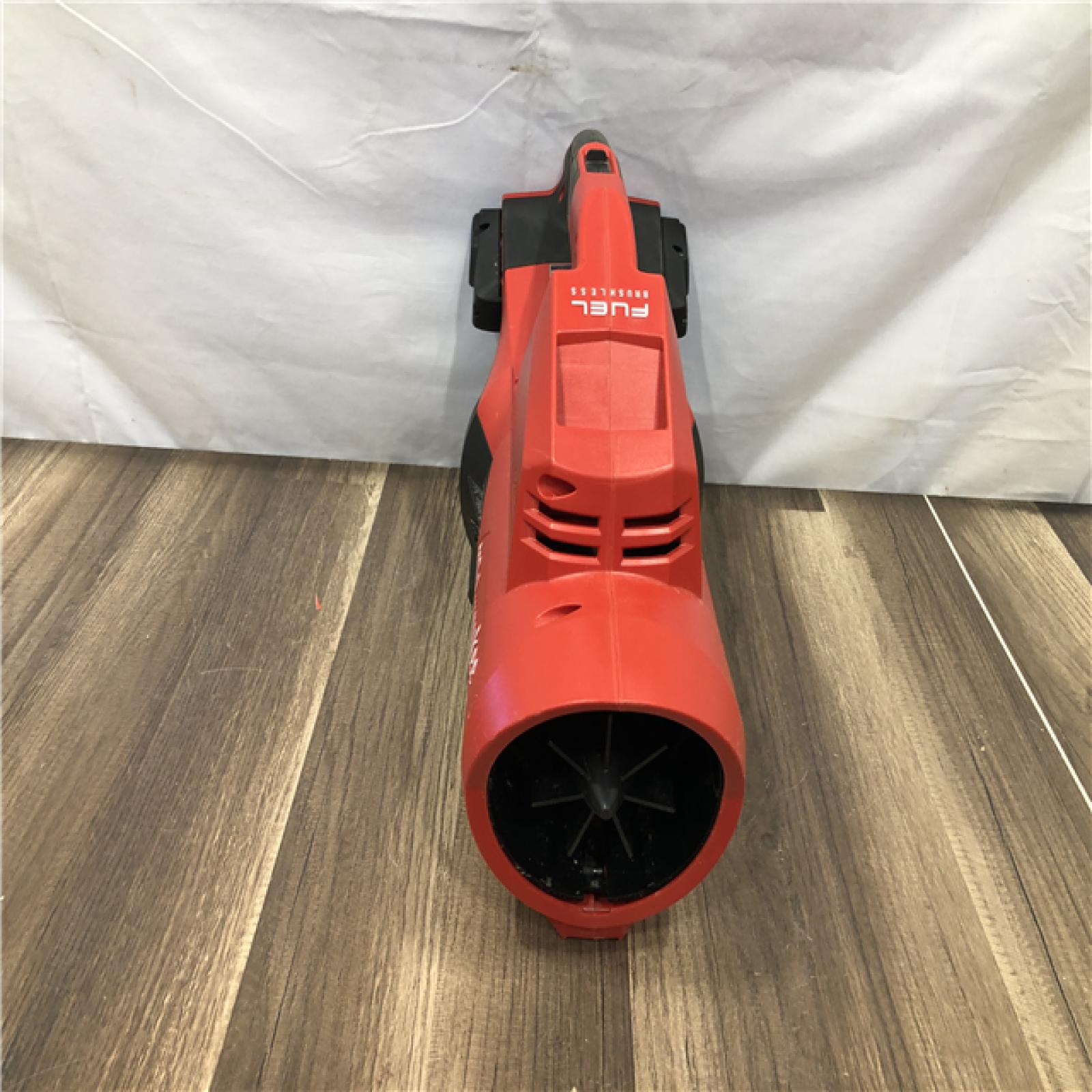 AS-IS  Milwaukee FUEL Dual Battery 145 MPH 600 CFM 18V Lithium-Ion Brushless Cordless Handheld Blower (Tool-Only)