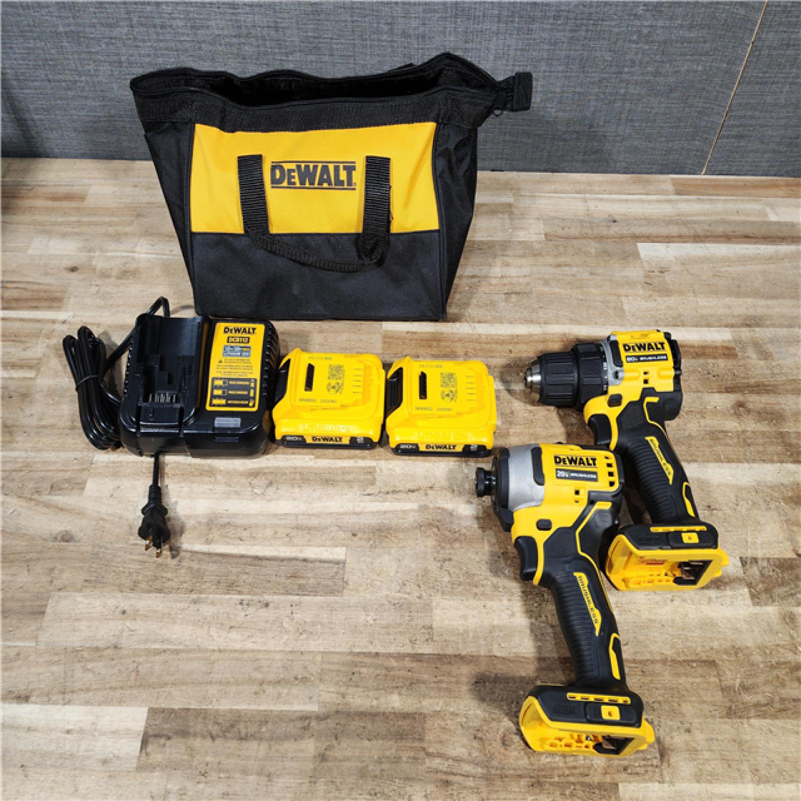 HOUSTON LOCATION - AS - IS DEWALT ATOMIC 20-Volt MAX Lithium-Ion Cordless Combo Kit