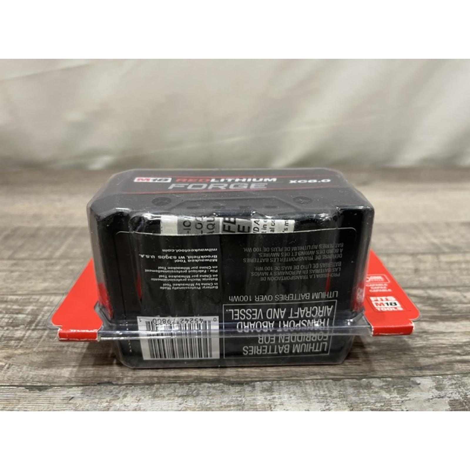 NEW - Milwaukee 18V Lithium-Ion REDLITHIUM FORGE XC 8.0 Ah Battery Pack