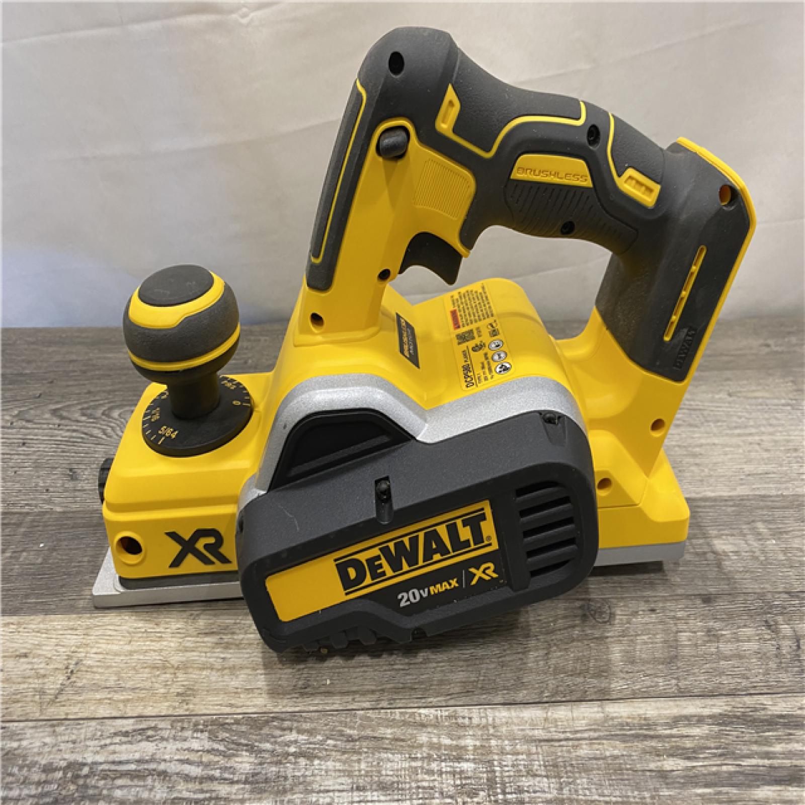 AS-IS DEWALT 20V MAX XR Cordless Brushless 3-1/4 in. Planer (Tool Only)