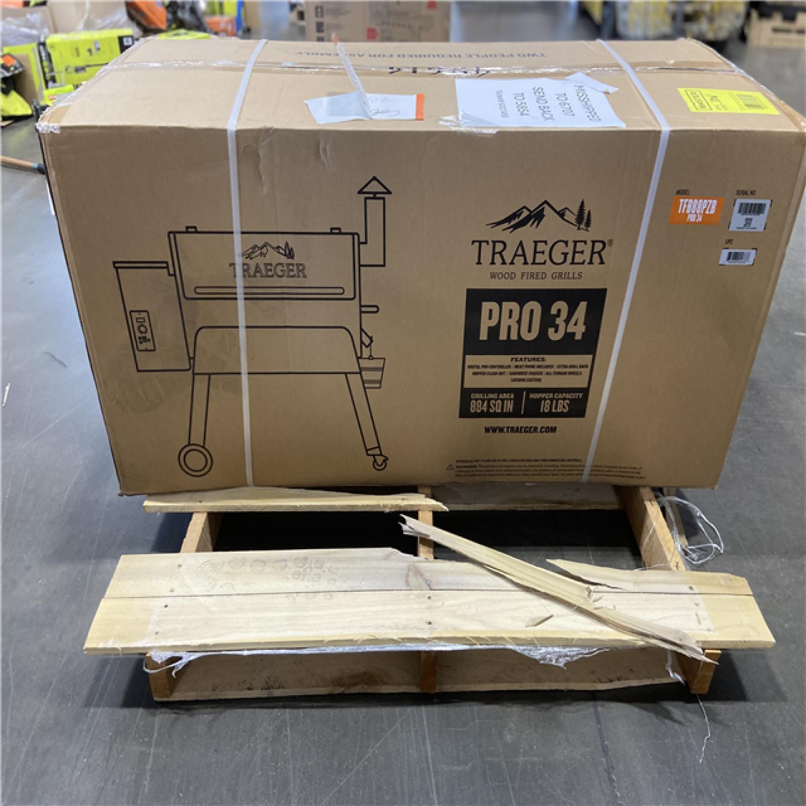 DALLAS LOCATION - Traeger Pro Series 34-Pellet Grill and Smoker in Bronze