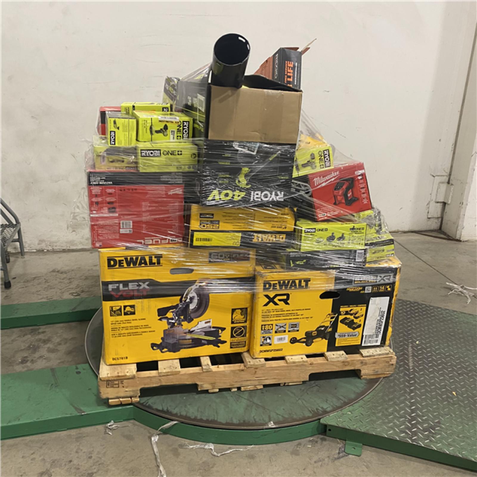 Dallas Location - As-Is Tool Pallet