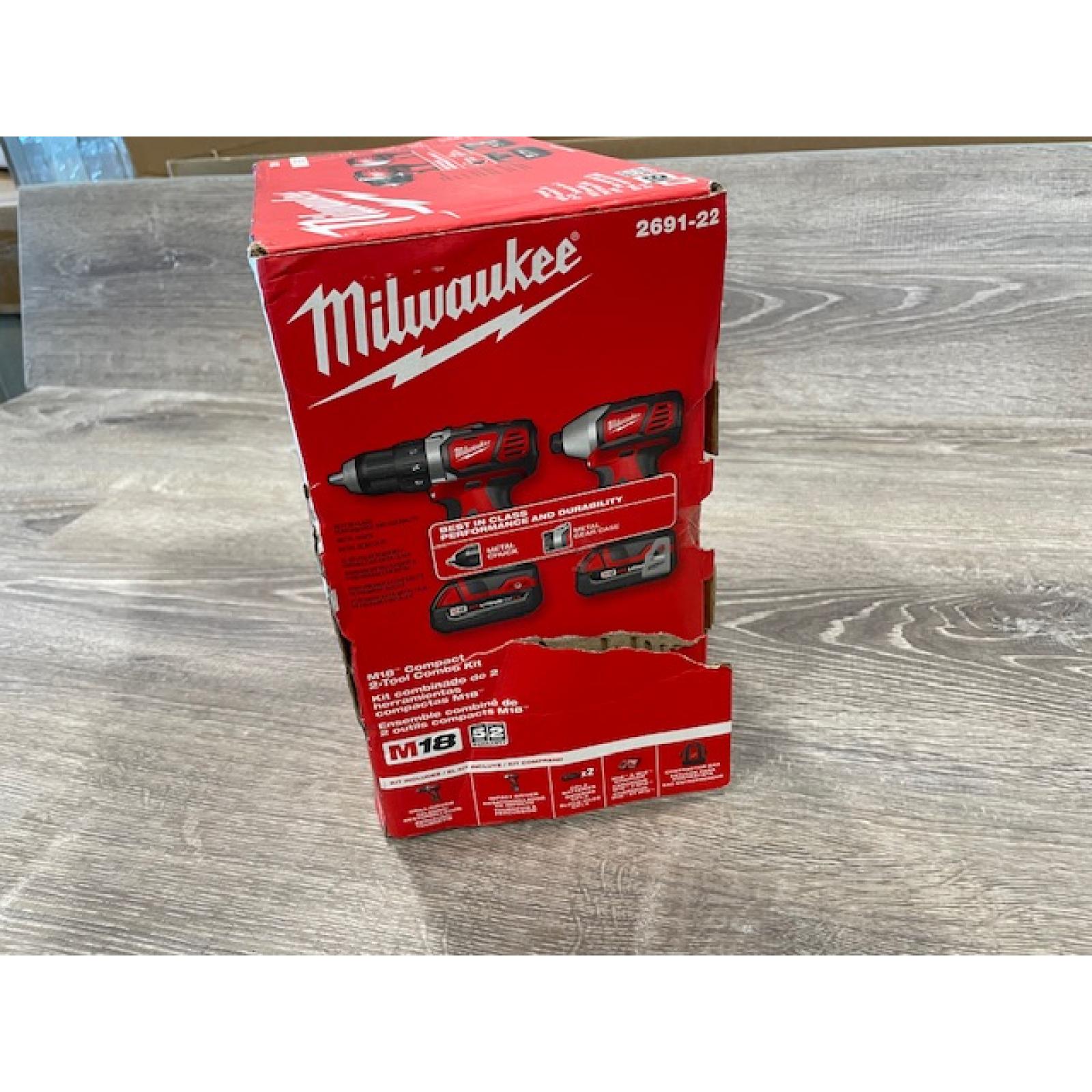 NEW - Milwaukee 18V Lithium-Ion Cordless Drill Driver/Impact Driver Combo Kit