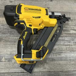 AS-IS DEWALT 20V 30 Degree Cordless Framing Nailer (Tool-Only)