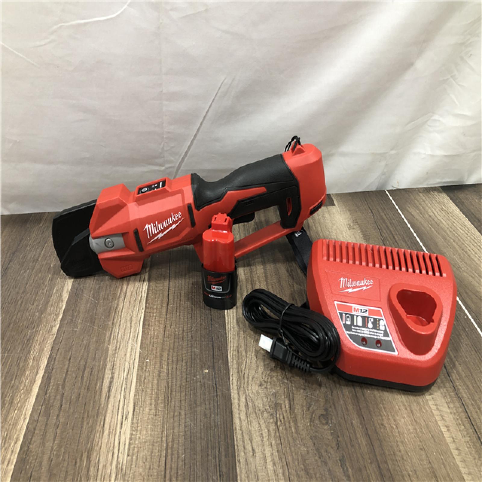 AS-IS Milwaukee 12V Cordless Brushless Pruner Shears Kit W/ 2.0 Ah Battery & Charger