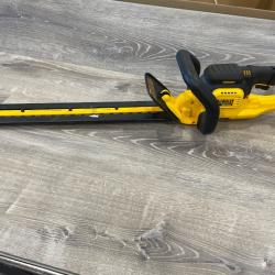 AS-IS Dewalt 20V MAX 22 in. Cordless Battery Powered Hedge Trimmer (Tool Only)
