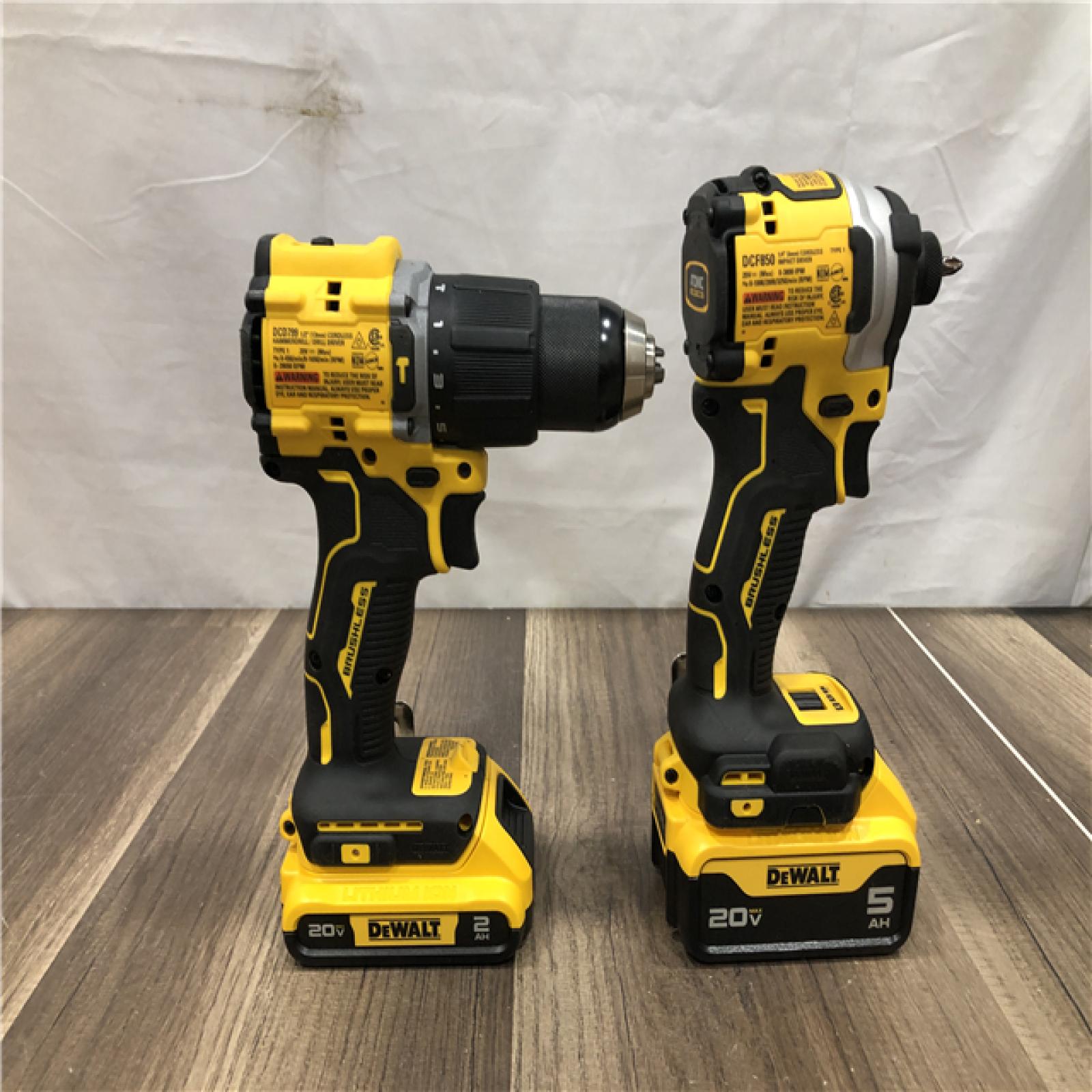 AS-IS DEWALT ATOMIC 20V MAX Lithium-Ion Cordless 2-Tool Combo Kit