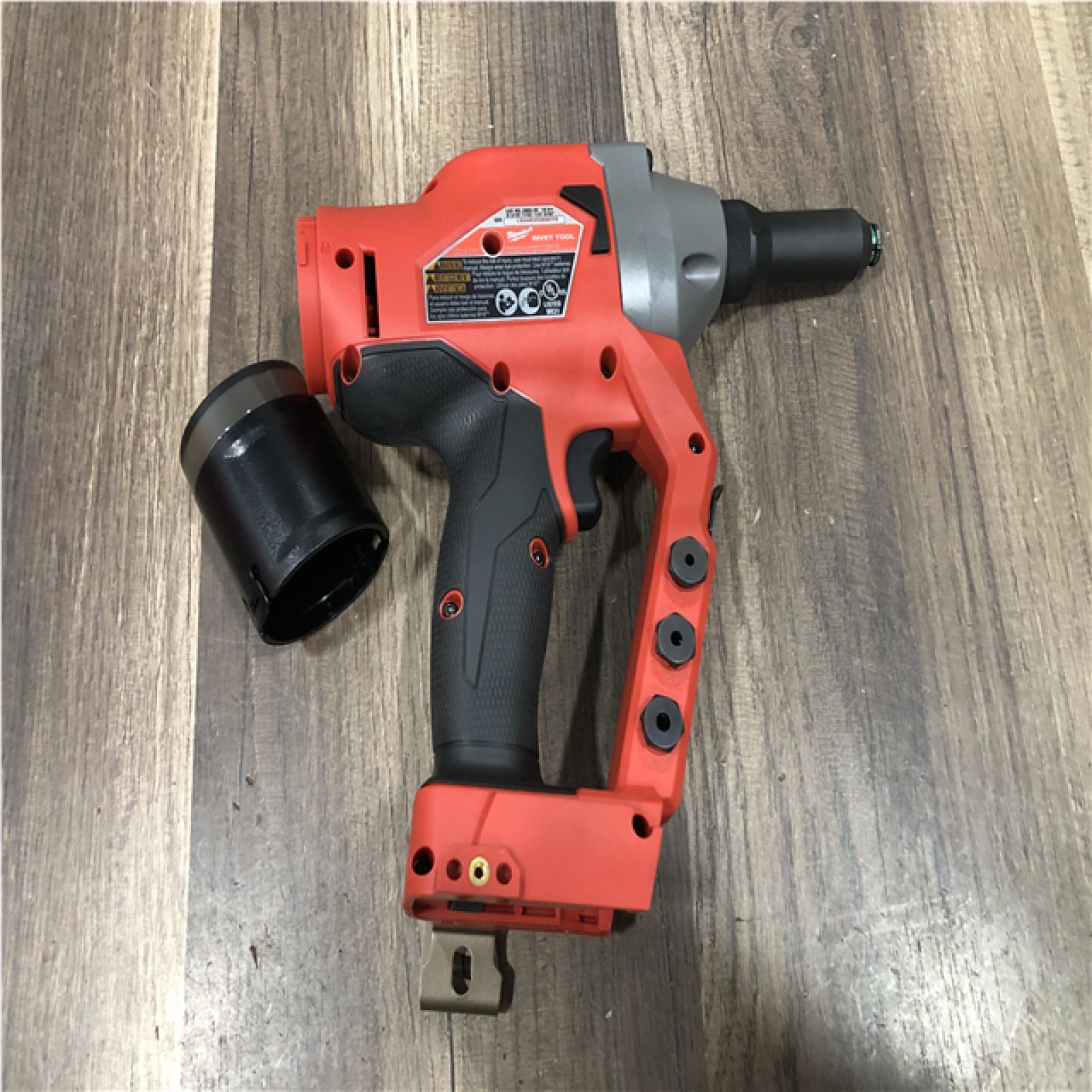 AS-IS Milwaukee M18 FUEL ONE-KEY 18-Volt Lithium-Ion Cordless Rivet Tool (Tool-Only)