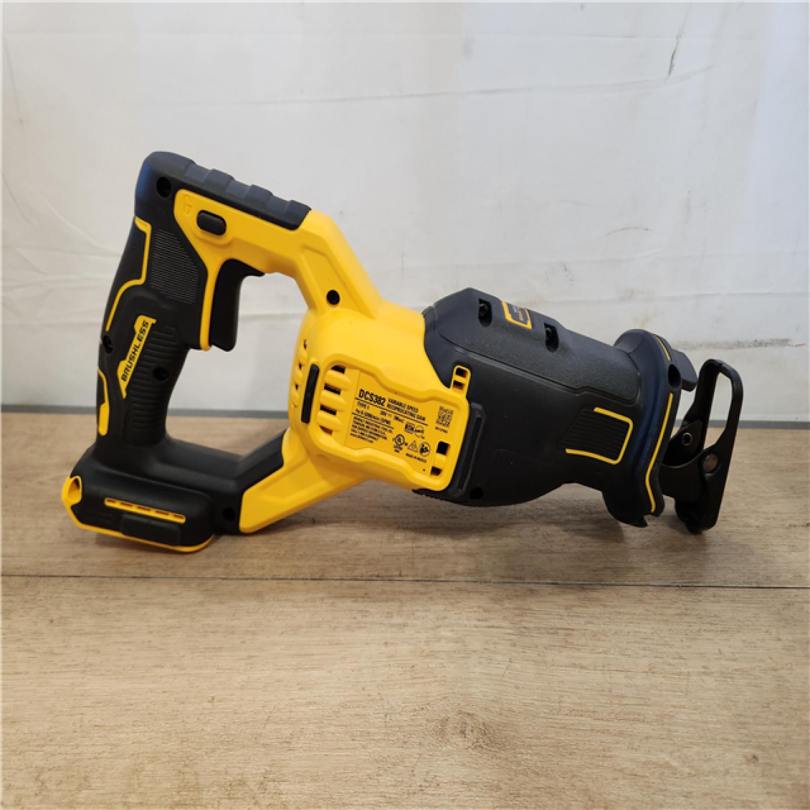 AS-IS- 20V MAX XR Cordless Brushless Reciprocating Saw (Tool Only)