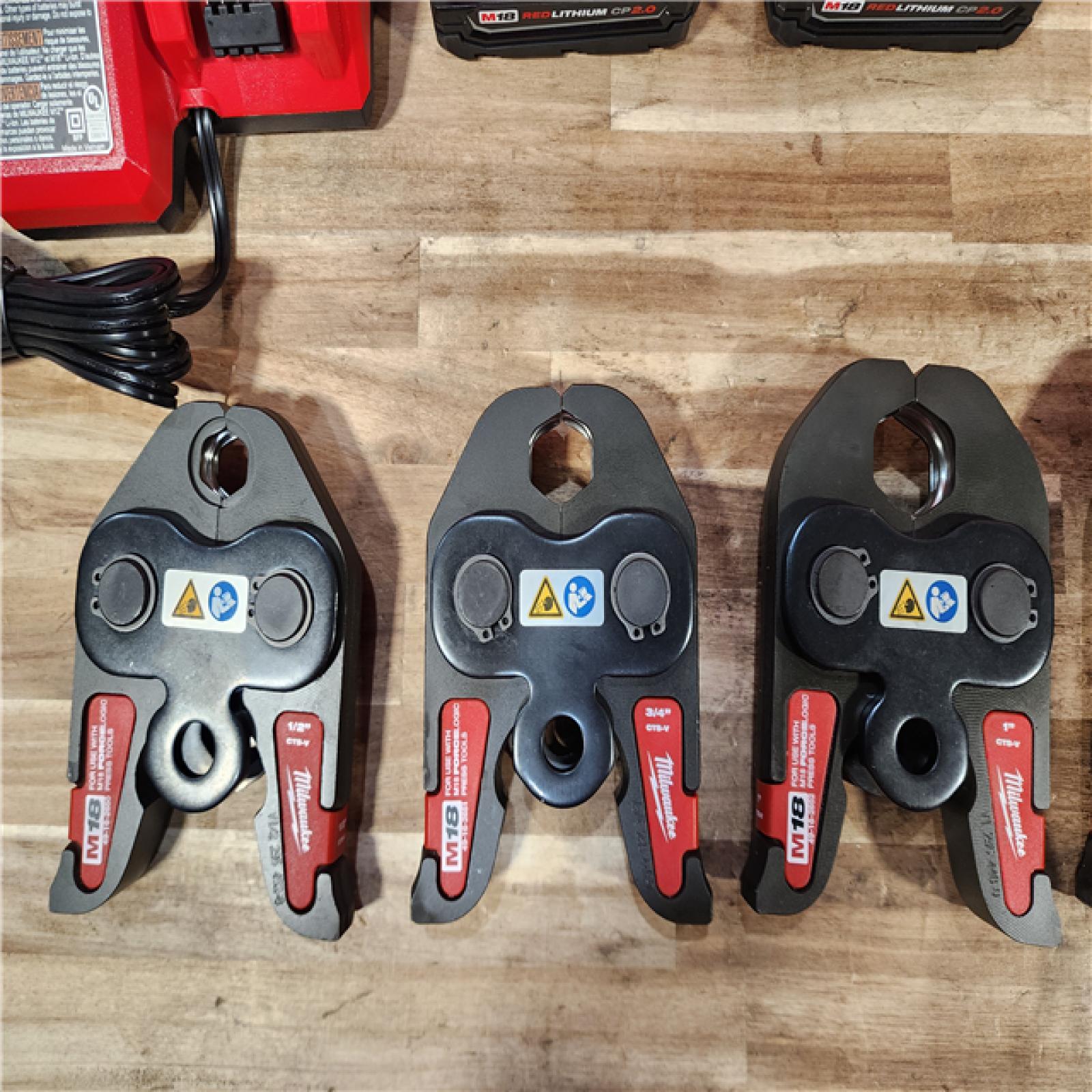 HOUSTON LOCATION - AS-IS (APPEARS LIKE NEW) M18 18-Volt Lithium-Ion Brushless Cordless FORCE LOGIC Press Tool Kit with 1/2 in. - 2 in. Jaws Kit (6-Jaws Included)