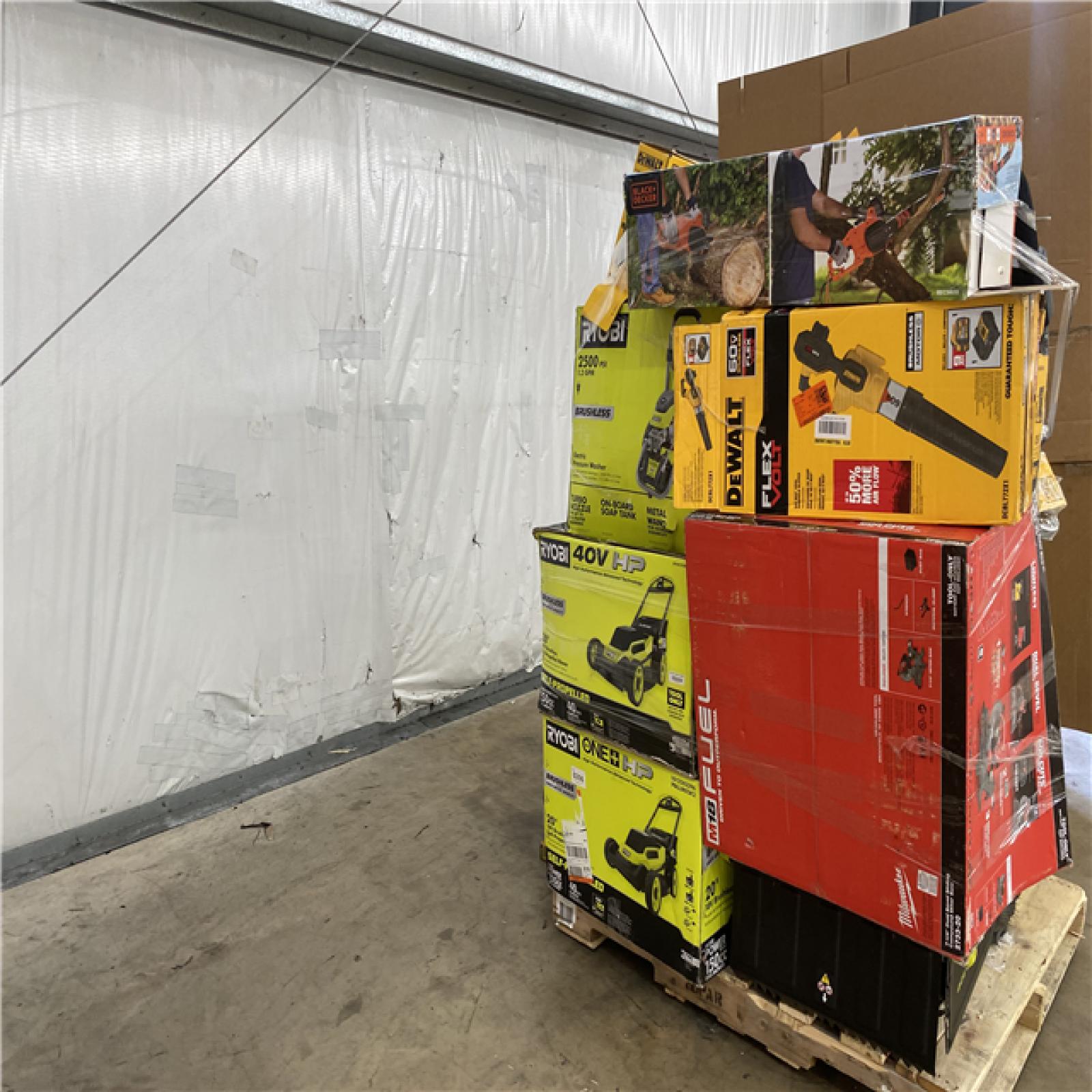 Houston Location AS IS - Tool Pallet
