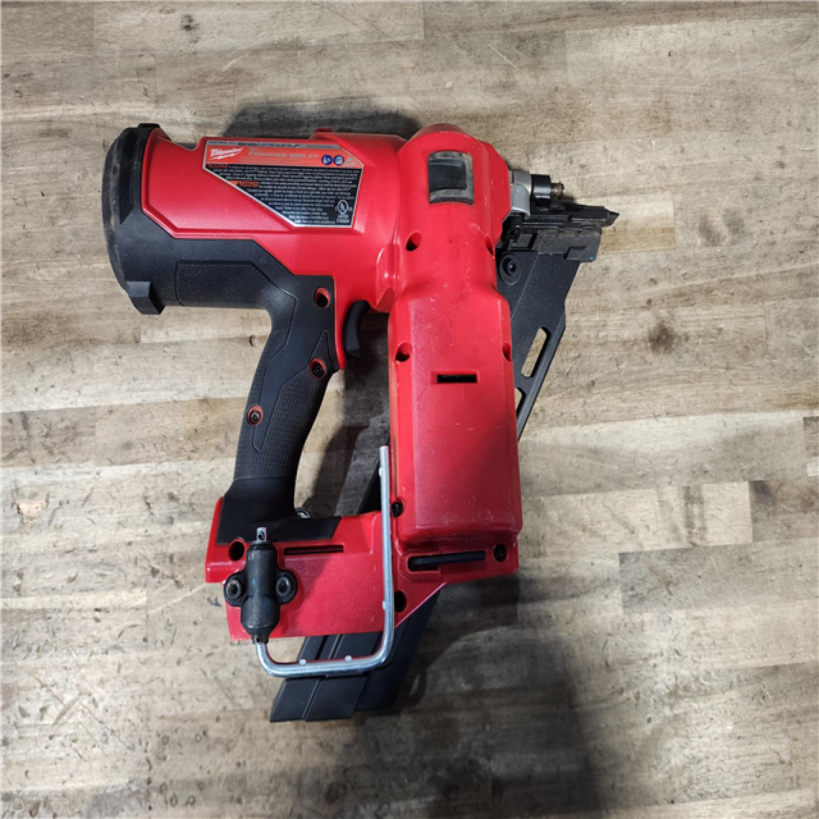 HOUSTON LOCATION - AS-IS Milwaukee M18 FUEL 30 Degree Framing Nailer (TOOL ONLY)