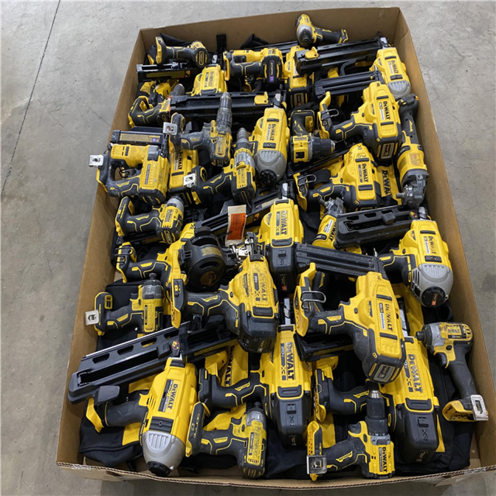 Houston Location AS IS - Tool Pallet