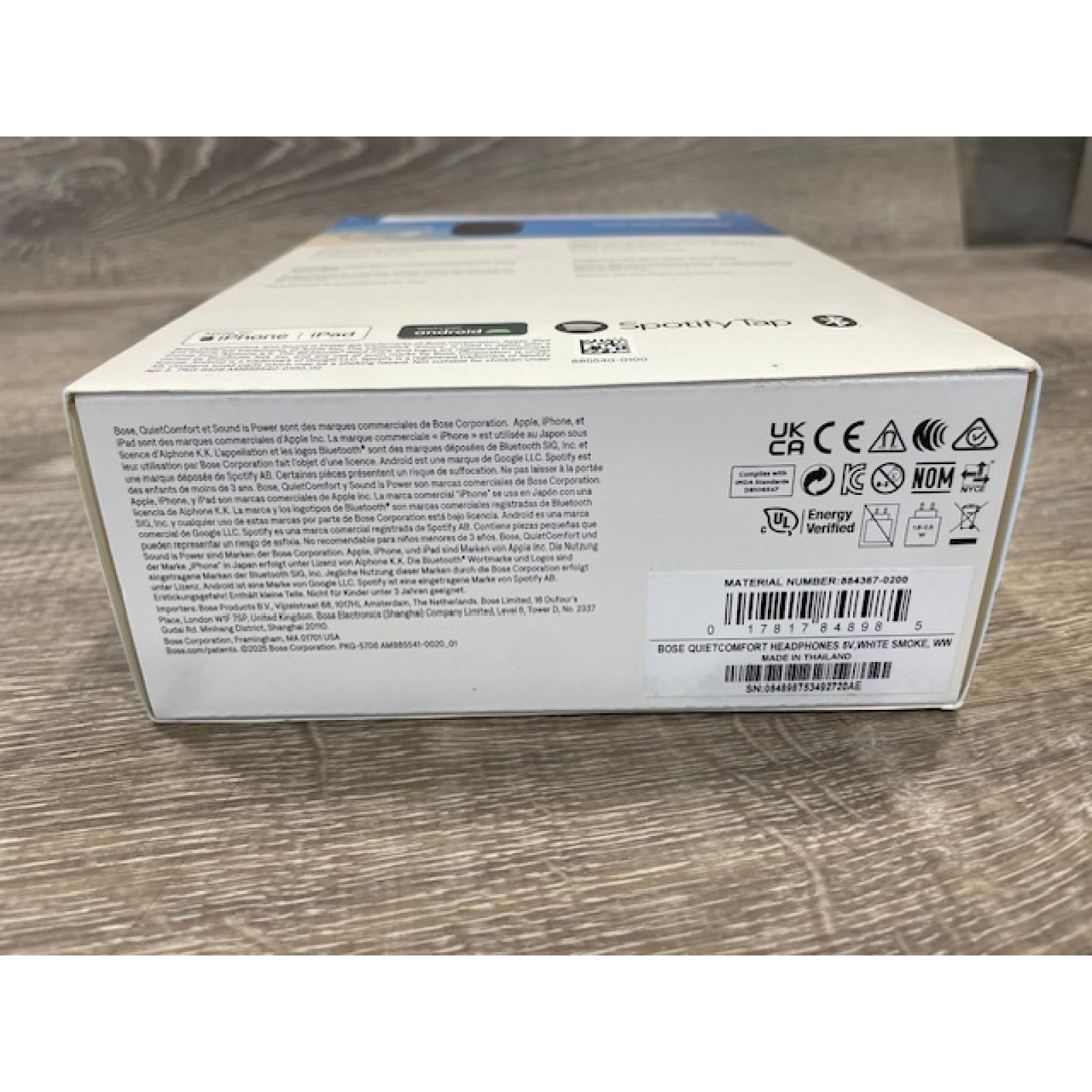 NEW!! Bose 884367-0200 QuietComfort Over-ear BluetoothÂ® White Headphones