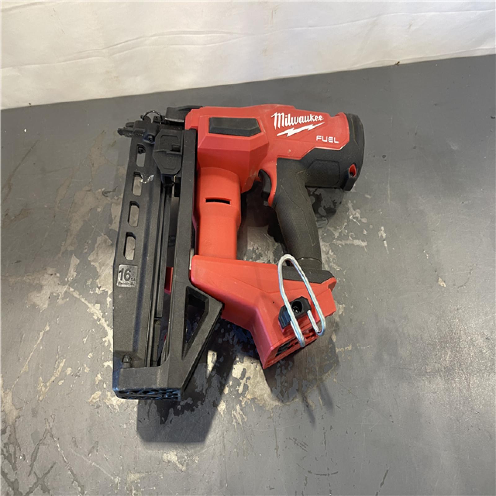 AS-IS- MILWAUKEE 16 GAUGE STRAIGHT FINISH NAILER (TOOL ONLY)