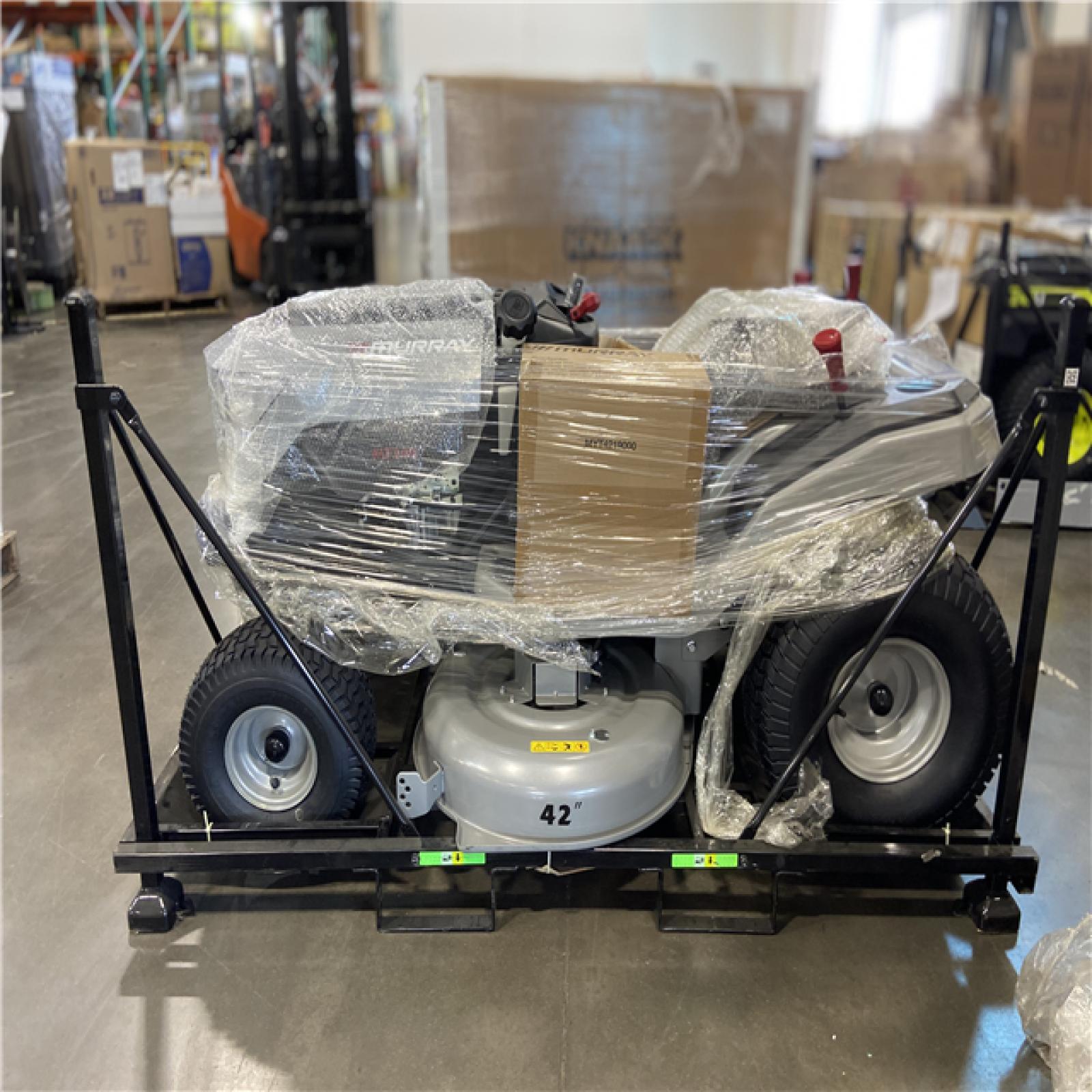 DALLAS LOCATIION - Murray MT200 42 in. 19.0 HP 540cc EX1900 Series Briggs and Stratton Engine Automatic Gas Riding Lawn Tractor Mower
